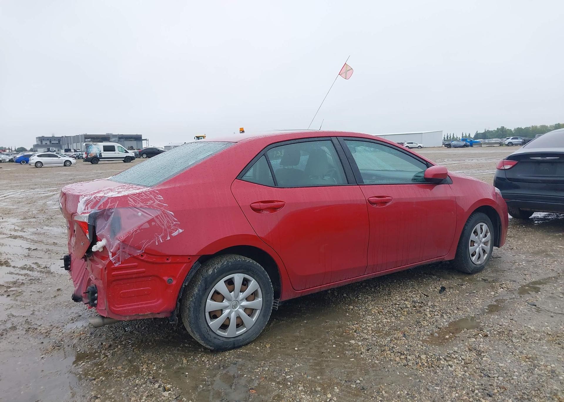 2015 TOYOTA COROLLA LE
