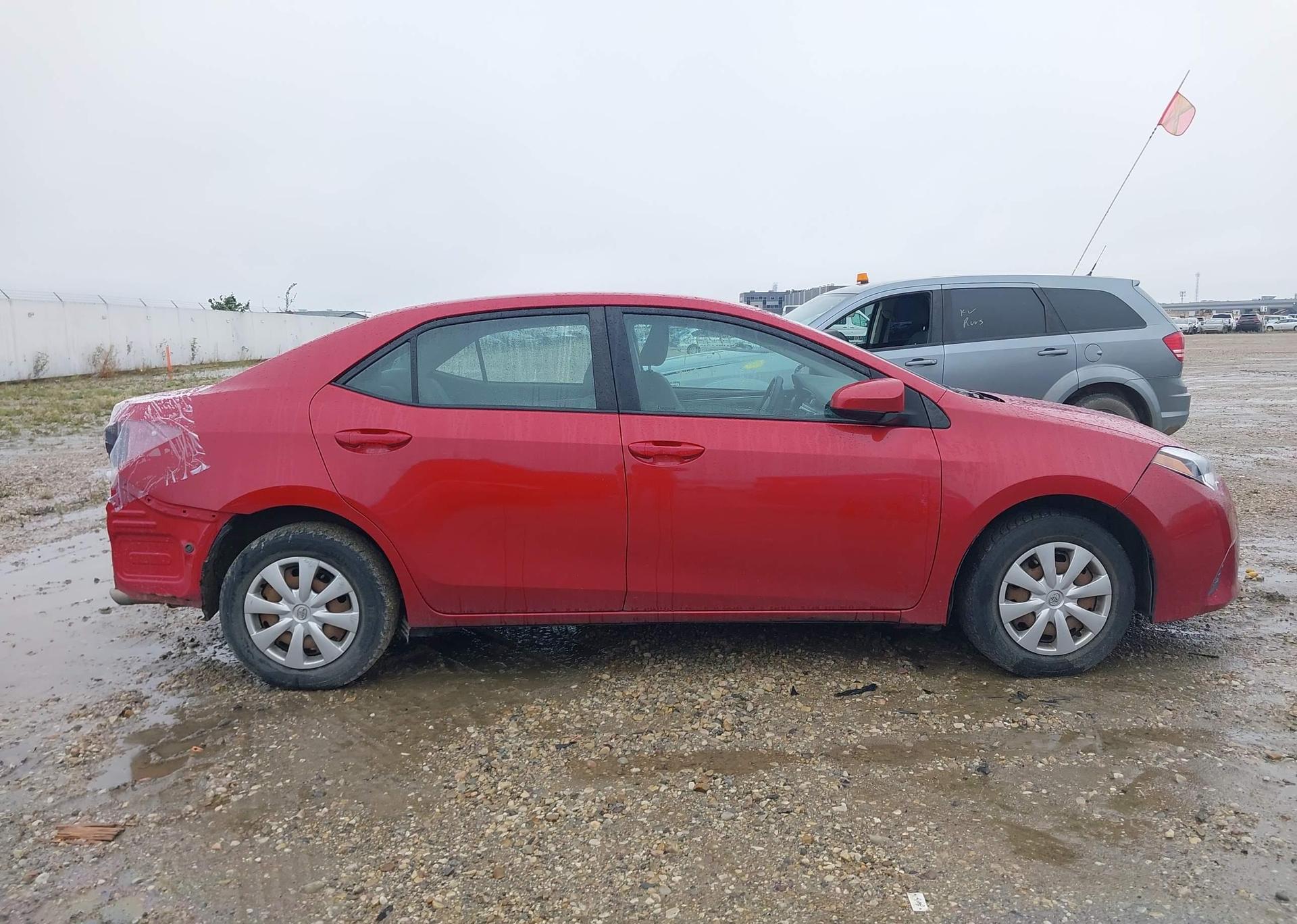 2015 TOYOTA COROLLA LE
