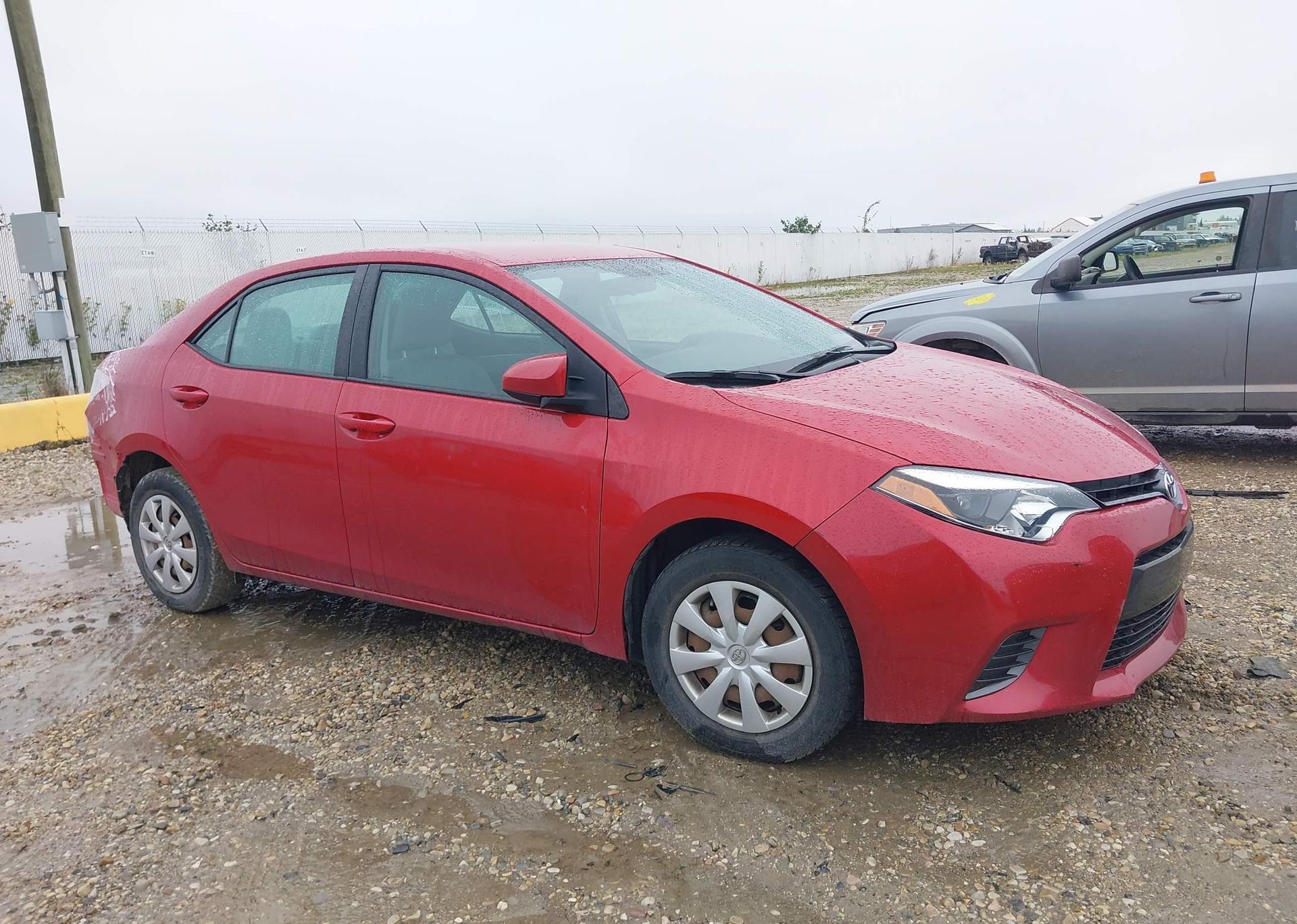 2015 TOYOTA COROLLA LE