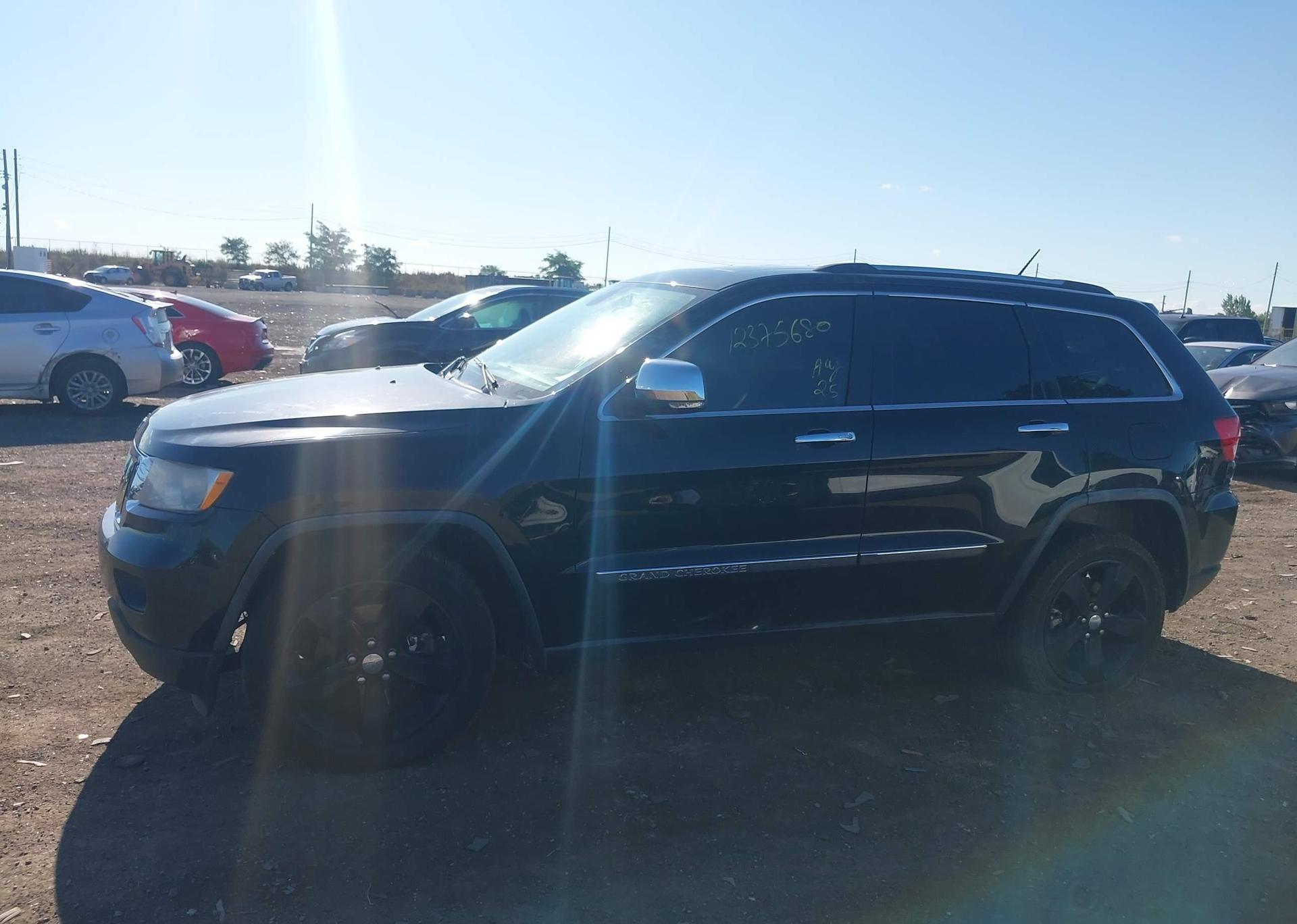 2011 JEEP GRAND CHEROKEE LIMITED
