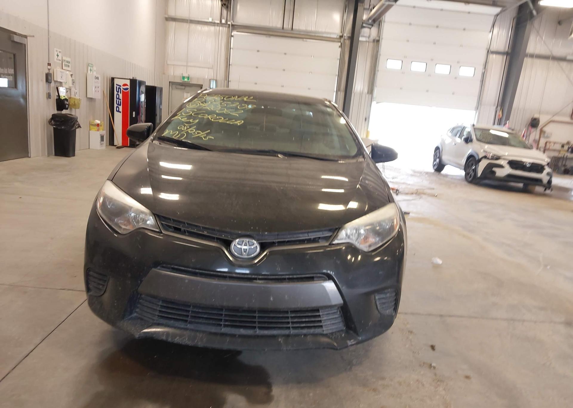 2015 TOYOTA COROLLA LE