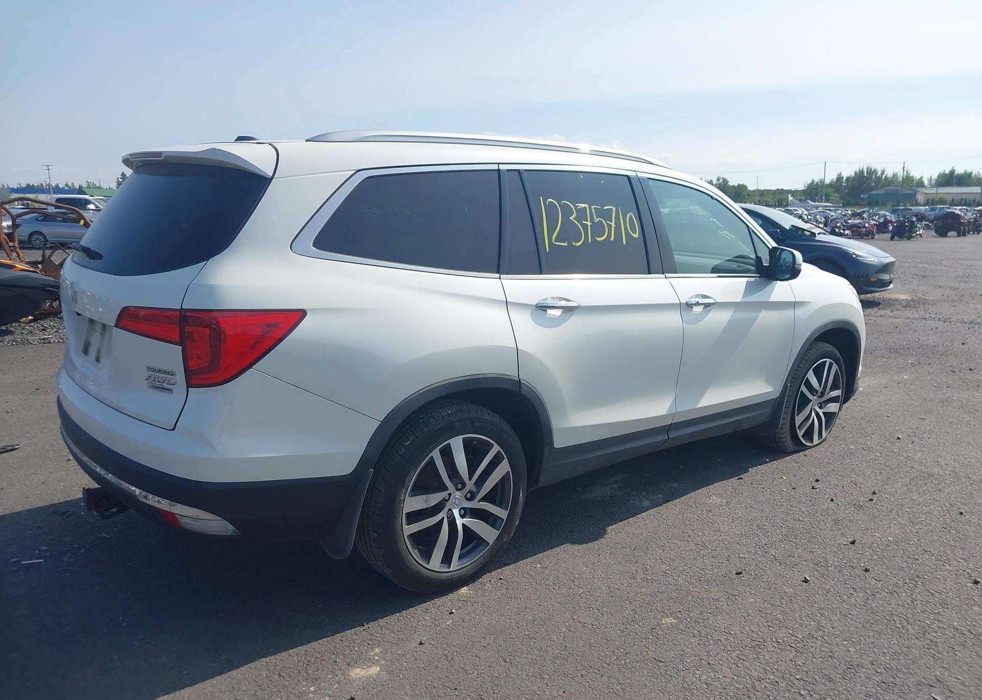 2016 HONDA PILOT TOURING