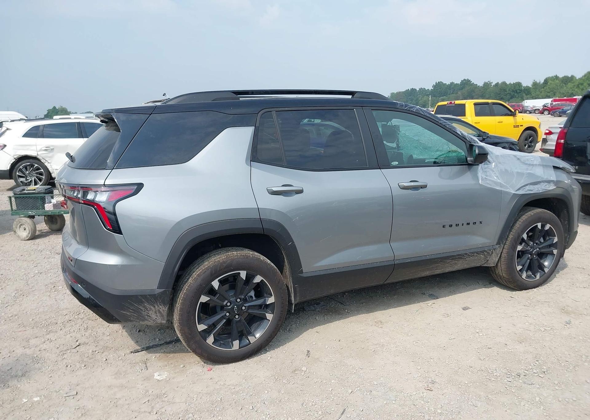 2025 CHEVROLET EQUINOX
