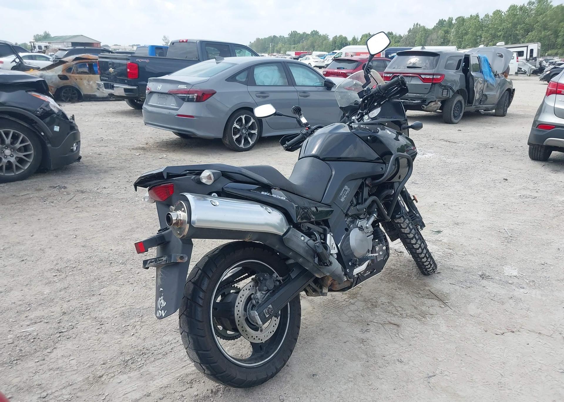 2010 SUZUKI DL650 A