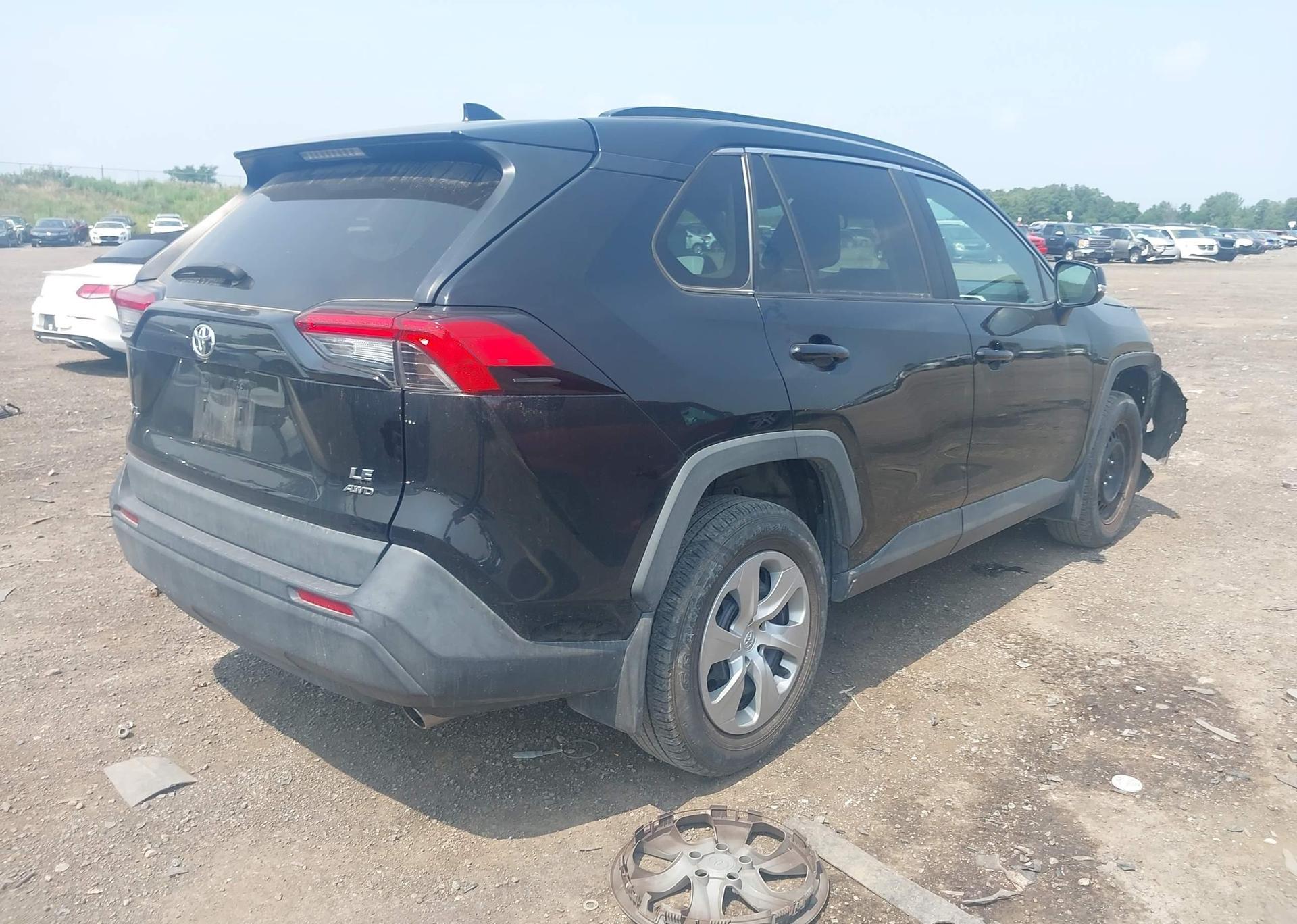 2021 TOYOTA RAV4 LE