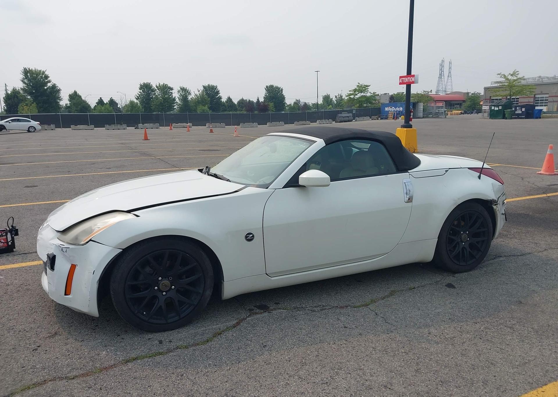 2004 NISSAN 350Z ROADSTER