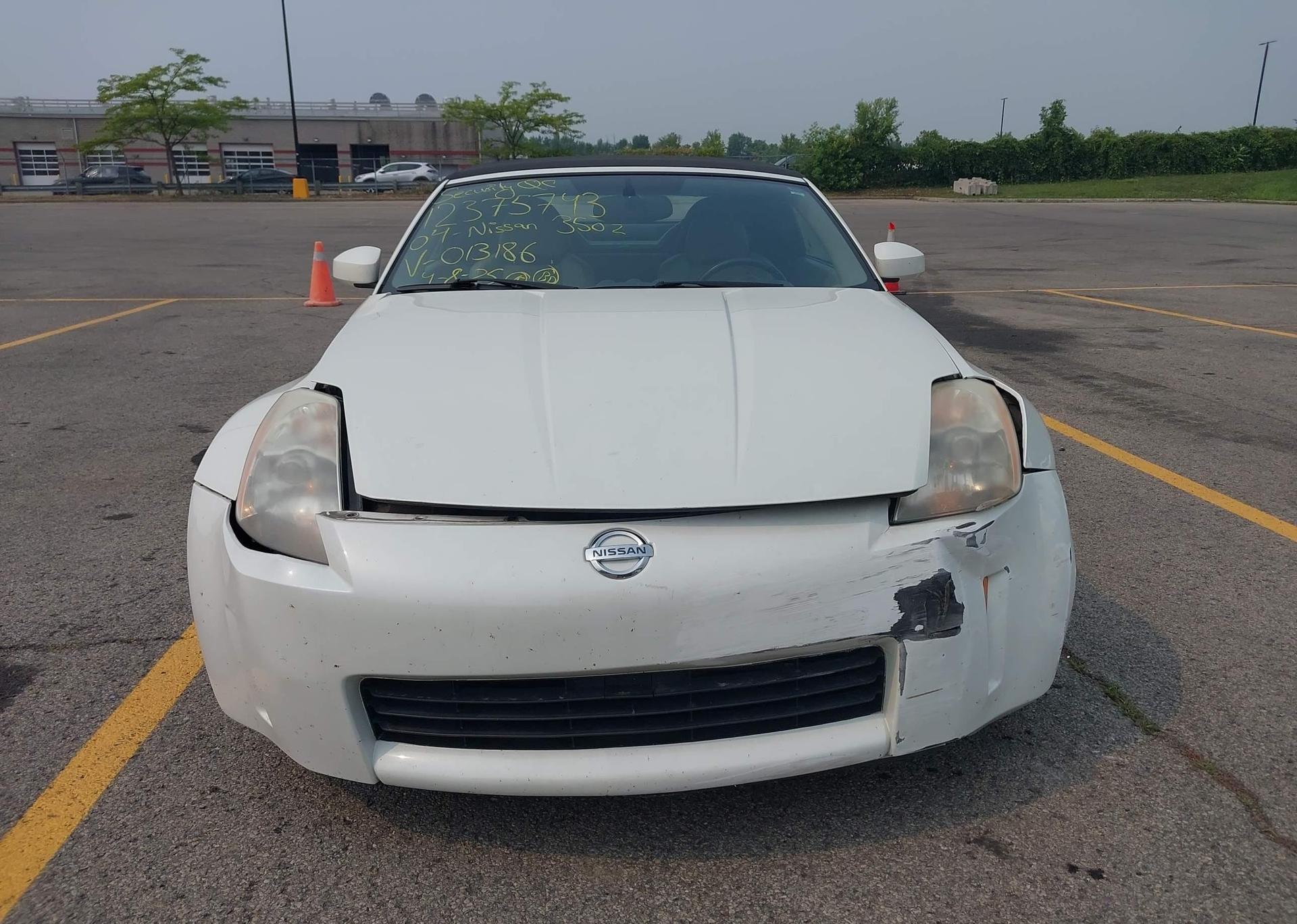2004 NISSAN 350Z ROADSTER