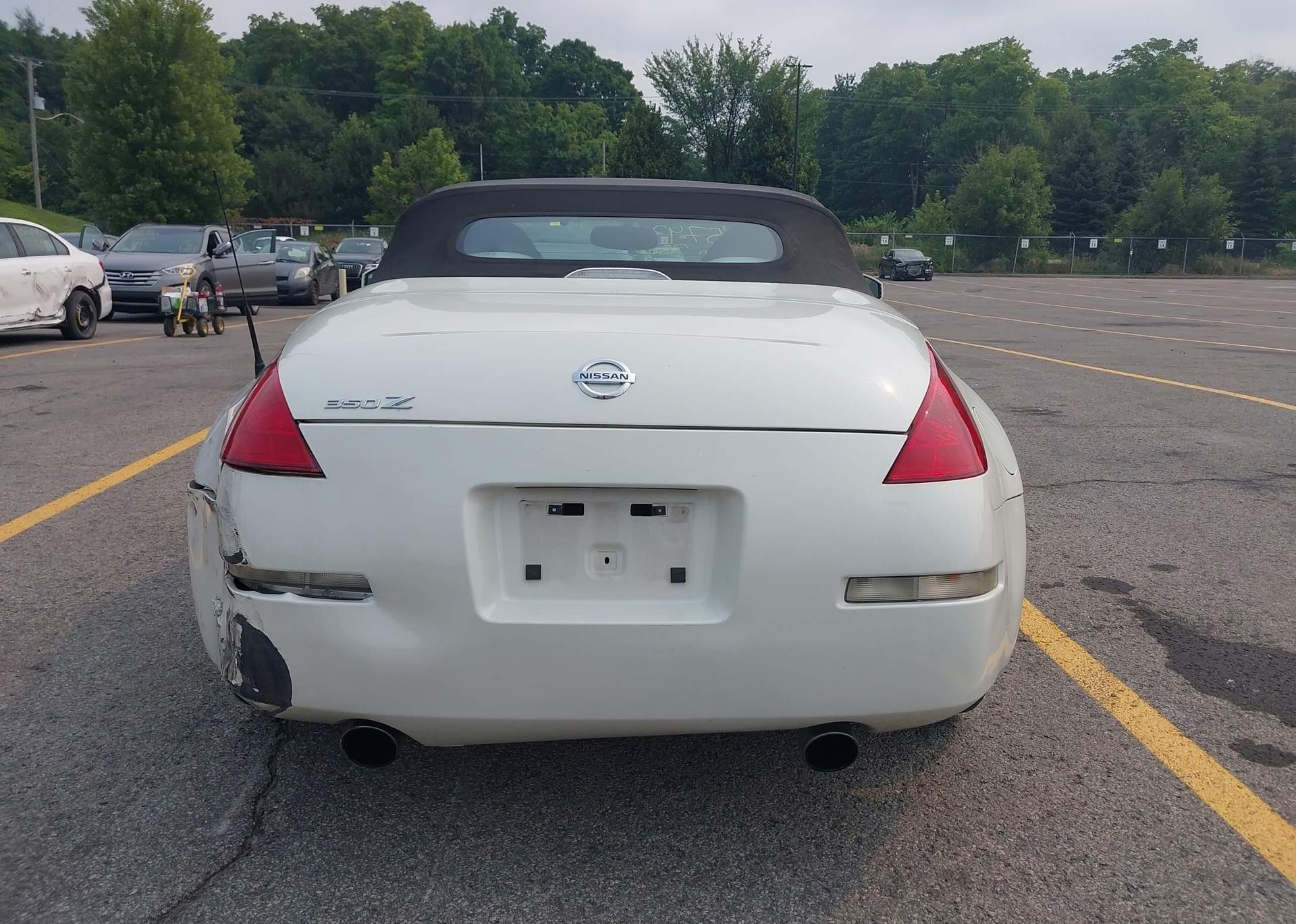 2004 NISSAN 350Z ROADSTER