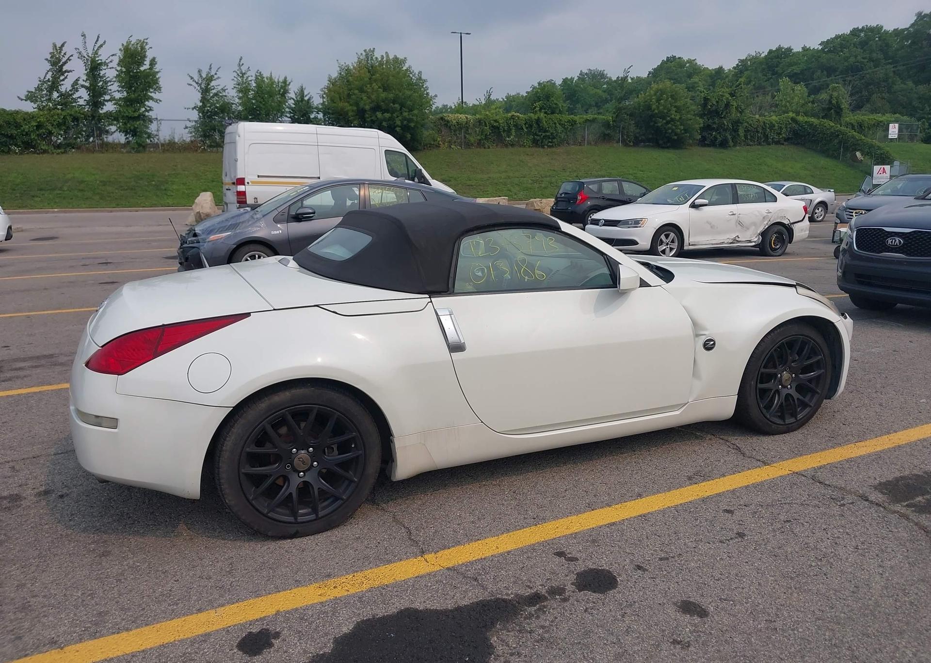 2004 NISSAN 350Z ROADSTER