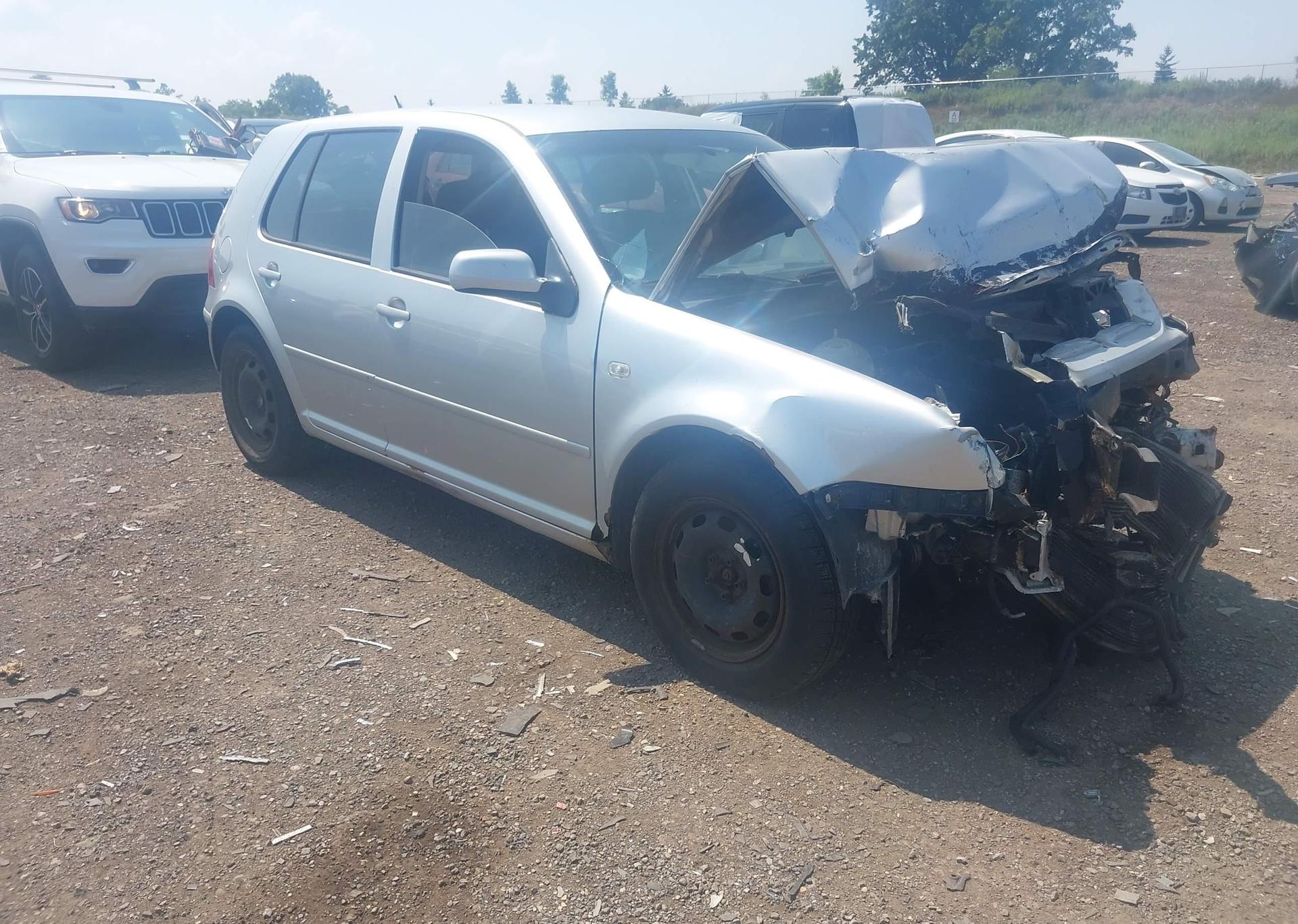 2002 VOLKSWAGEN GOLF