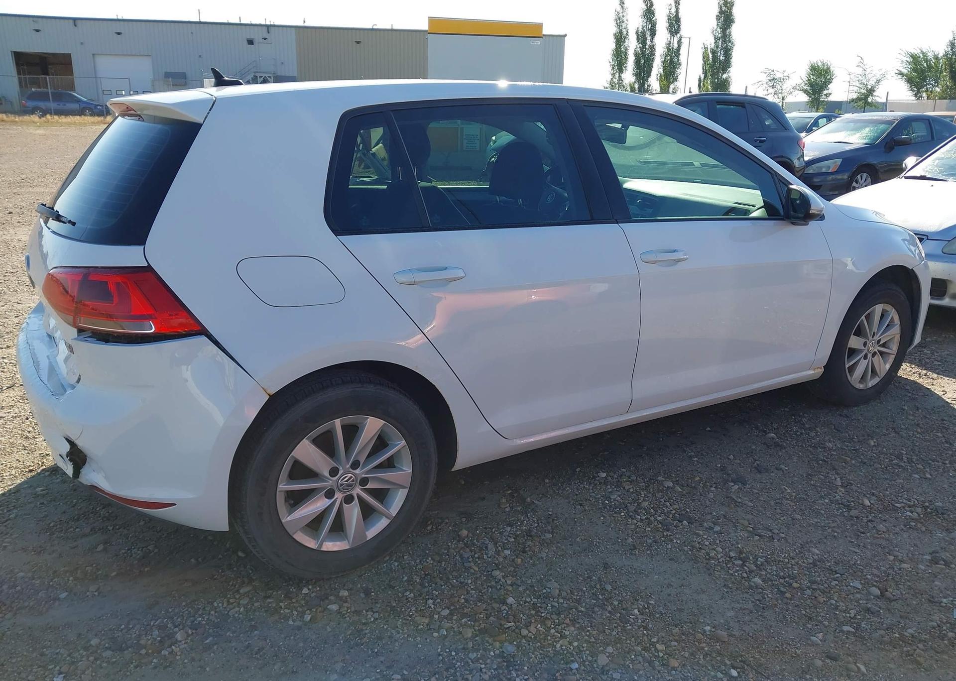 2015 VOLKSWAGEN GOLF 1.8 TSI COMFORTLINE