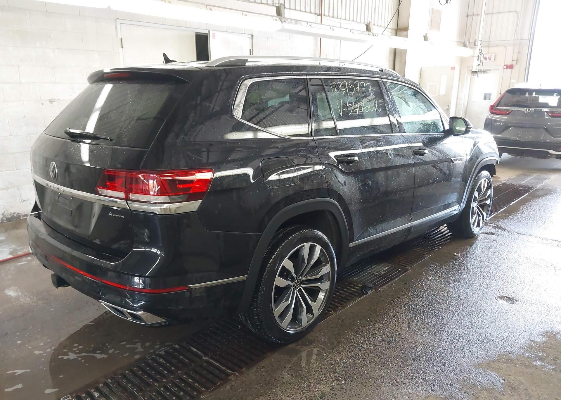2023 VOLKSWAGEN ATLAS SEL PREMIUM R-LINE