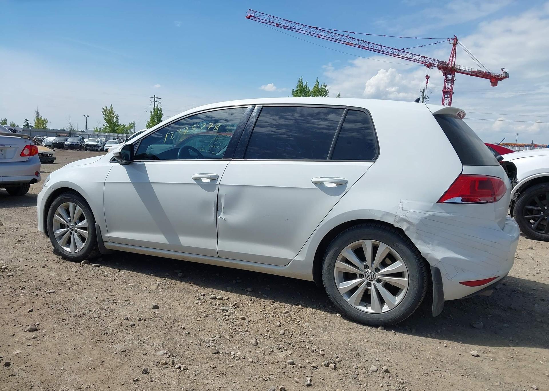 2016 VOLKSWAGEN GOLF S