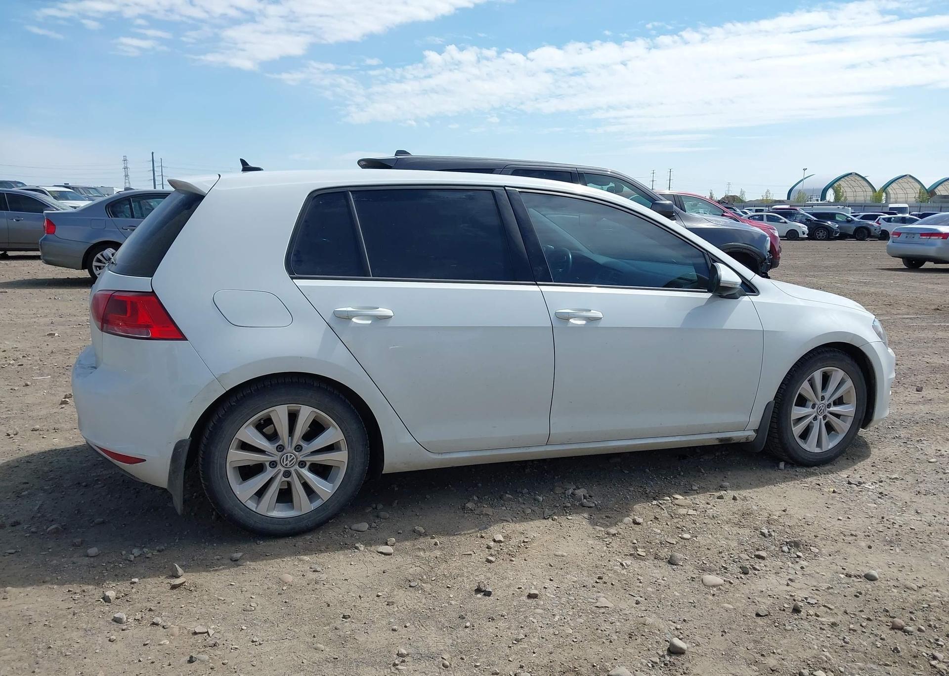 2016 VOLKSWAGEN GOLF S