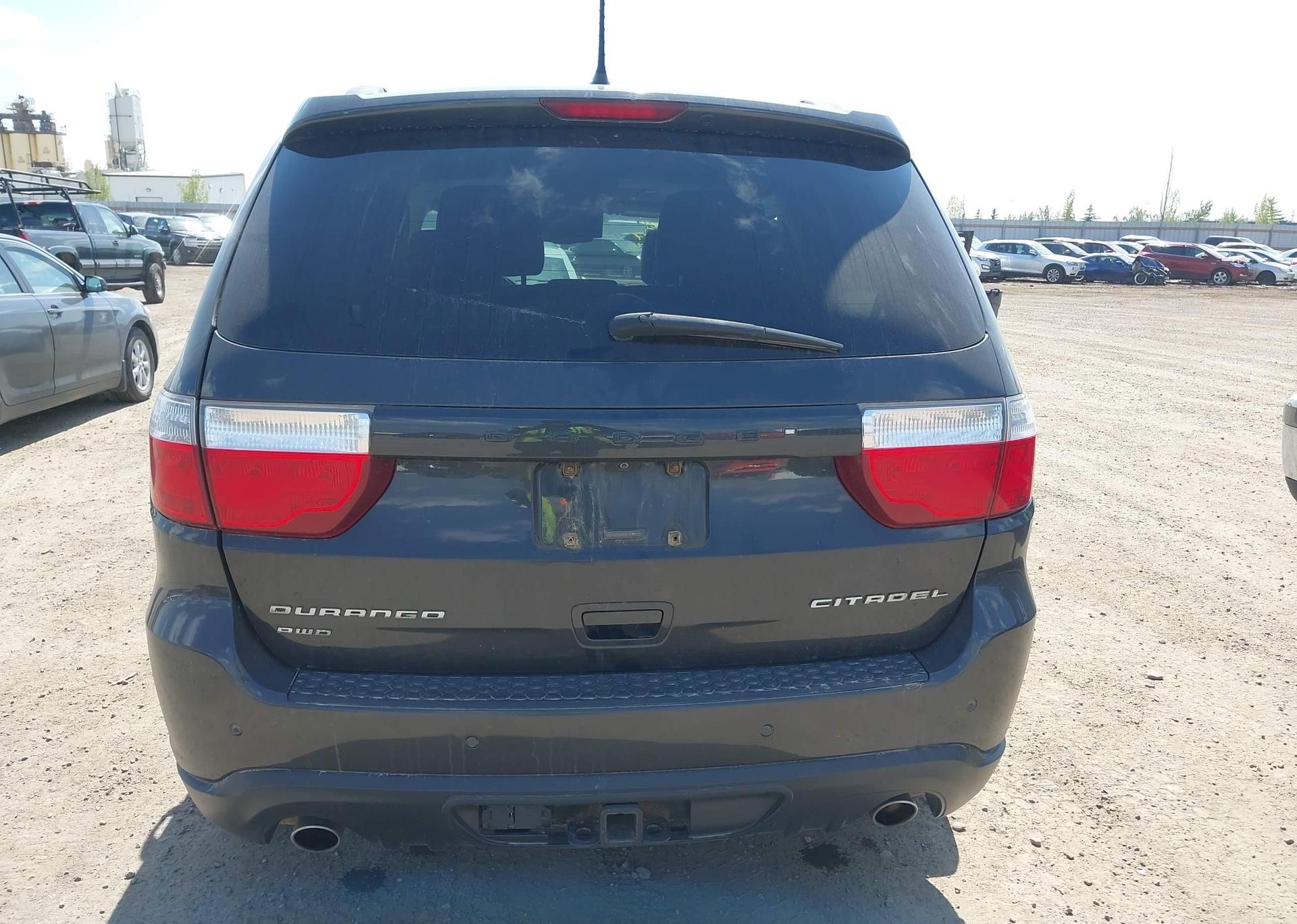 2011 DODGE DURANGO CITADEL