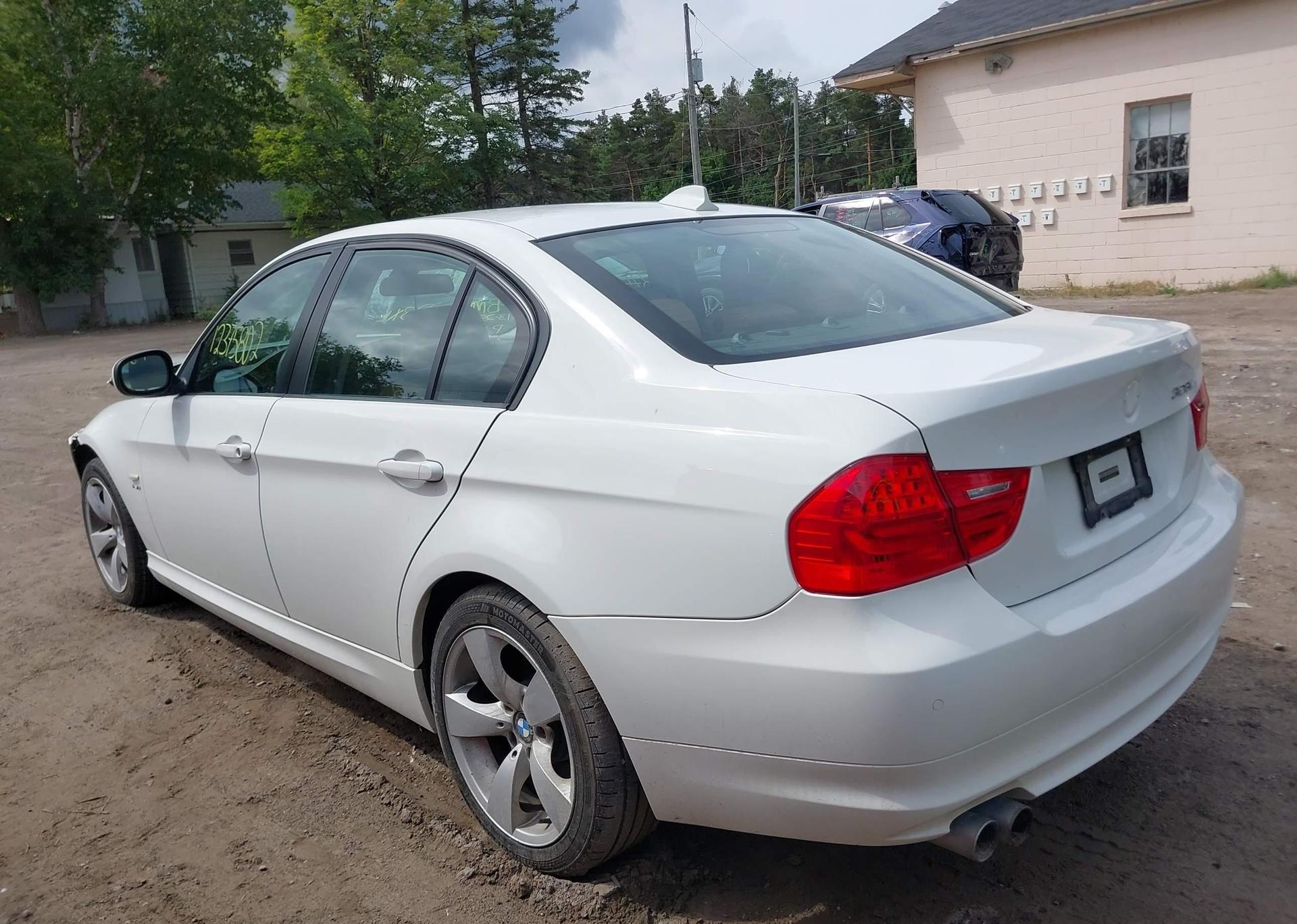 2011 BMW 328 XI