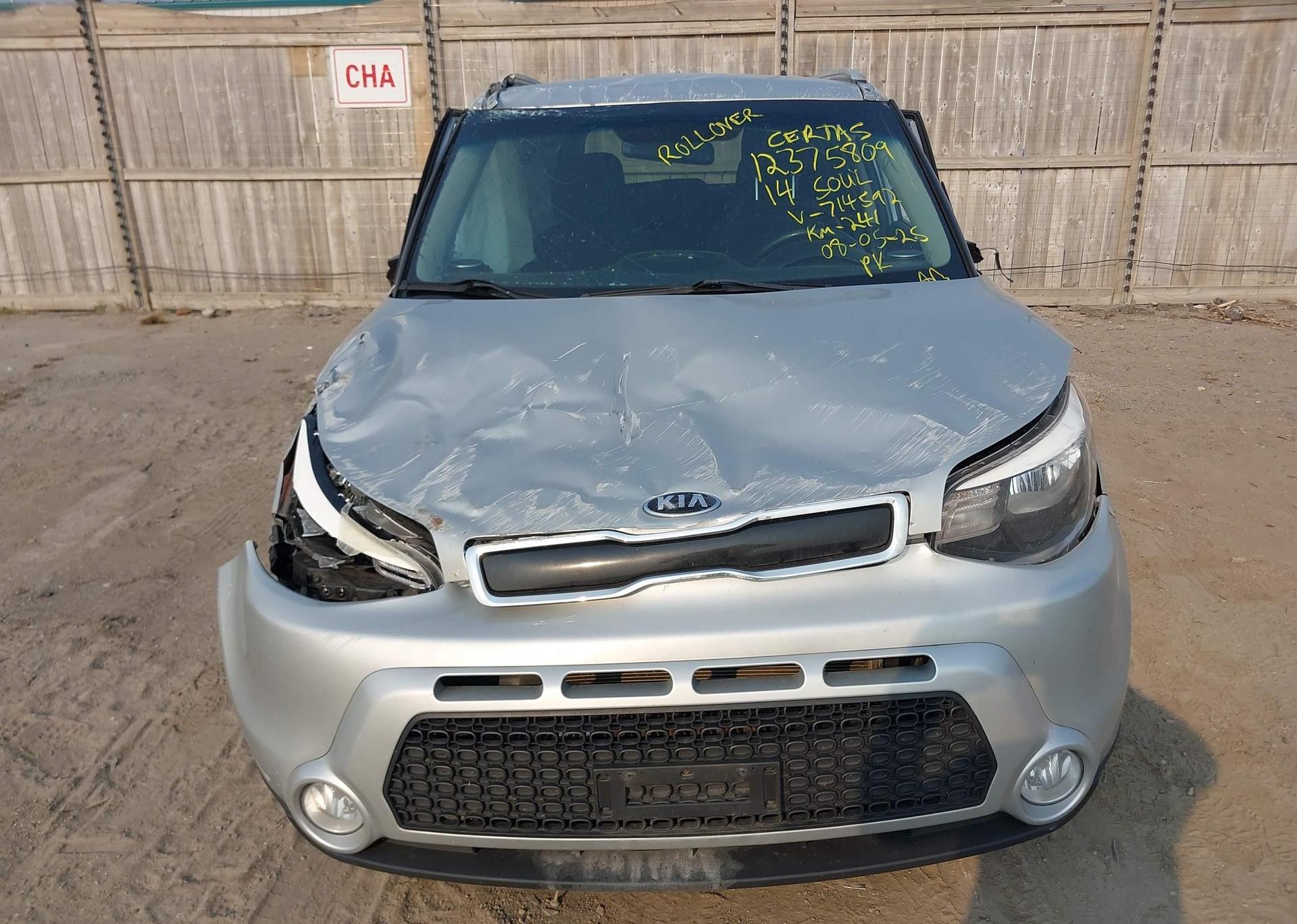 2014 KIA SOUL +
