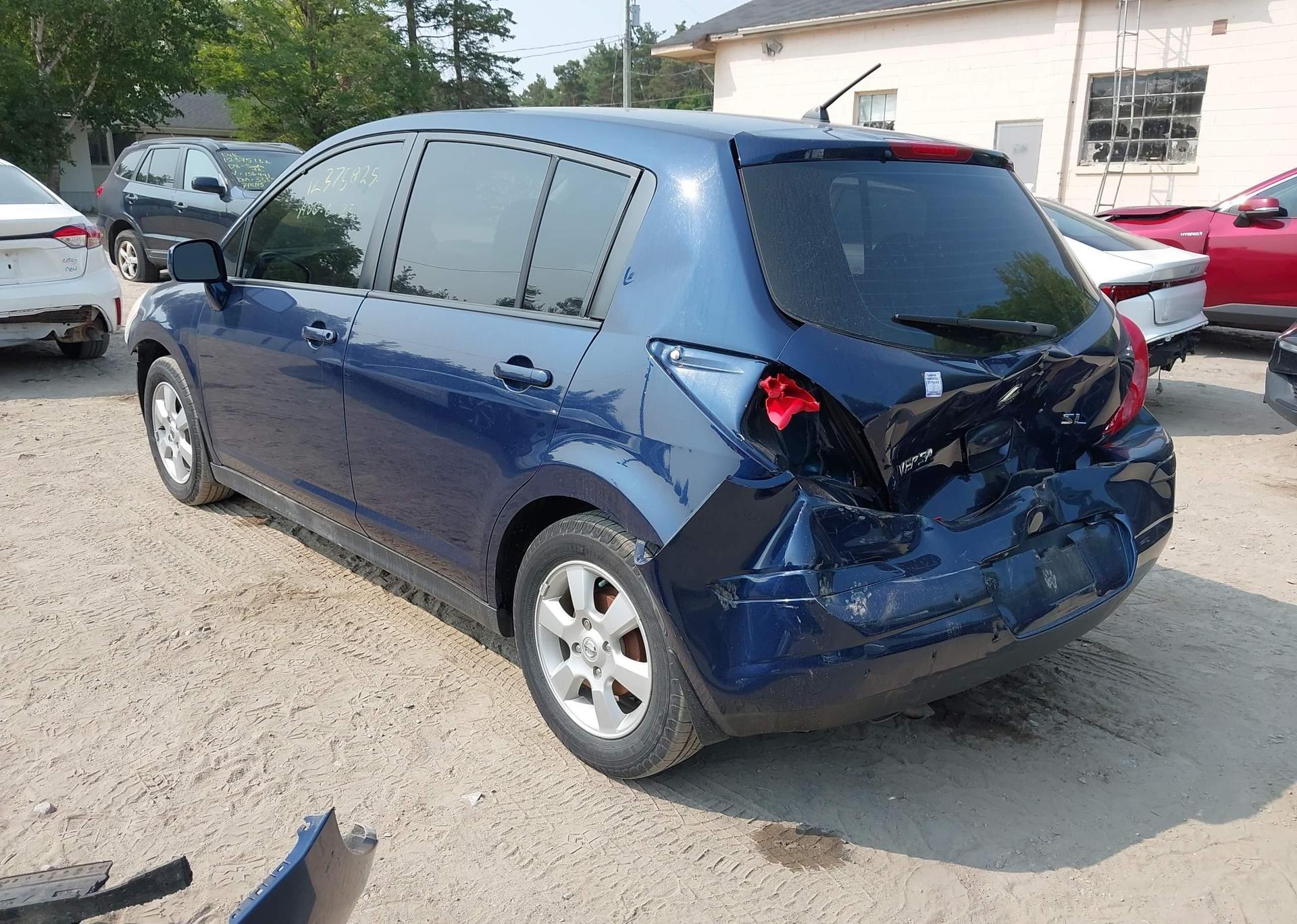2009 NISSAN VERSA