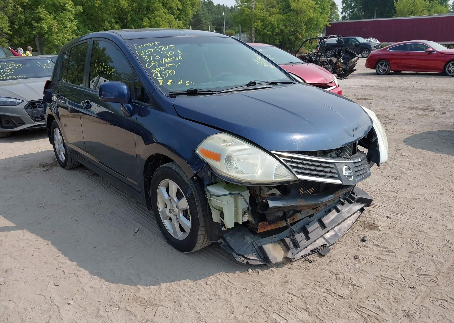2009 NISSAN VERSA