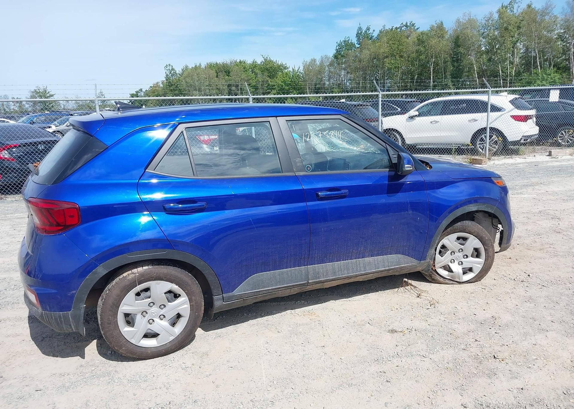 2022 HYUNDAI VENUE SE