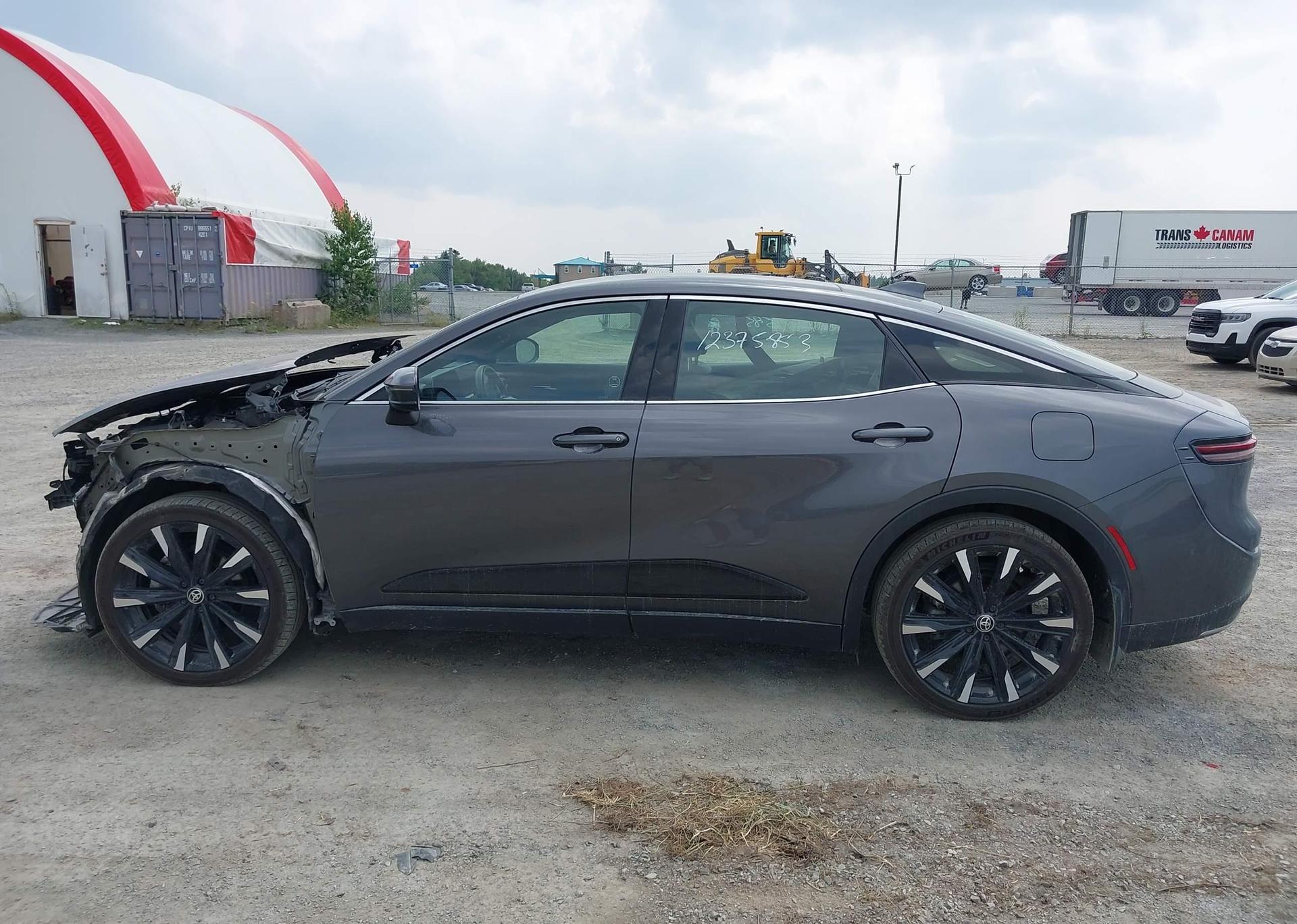 2023 TOYOTA CROWN PLATINUM