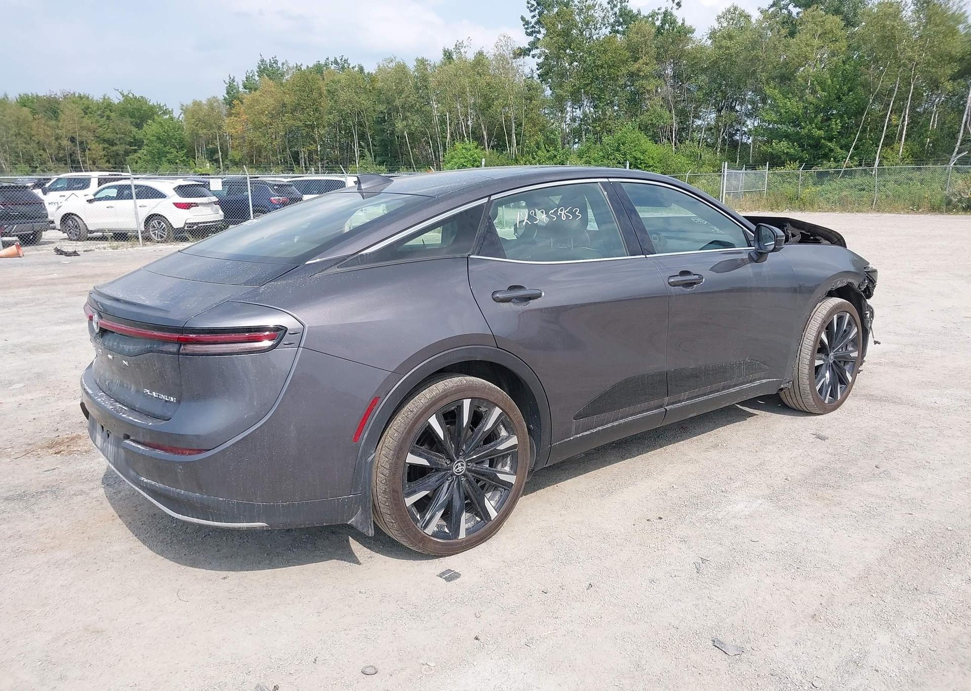 2023 TOYOTA CROWN PLATINUM