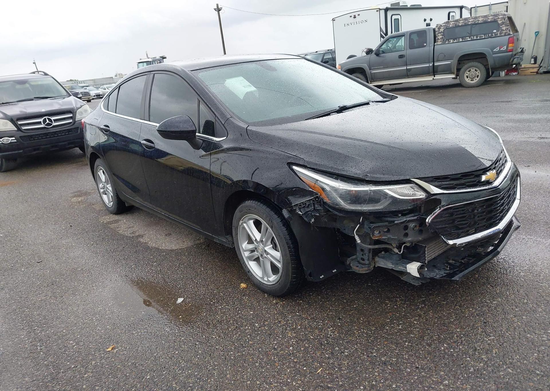 2017 CHEVROLET CRUZE LT