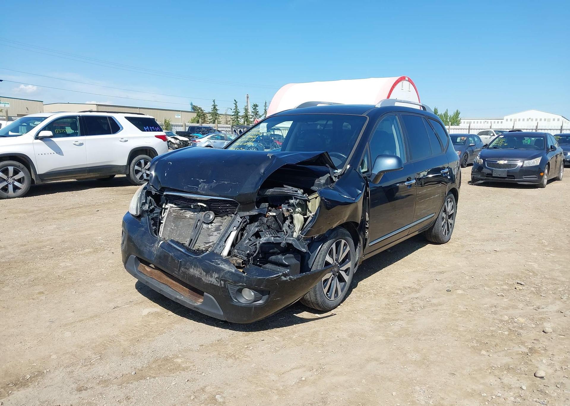 2012 KIA RONDO EX