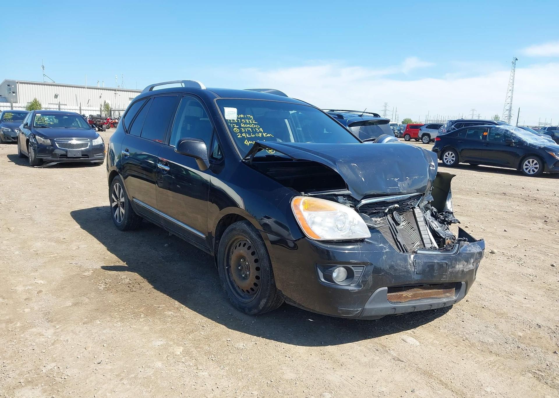 2012 KIA RONDO EX