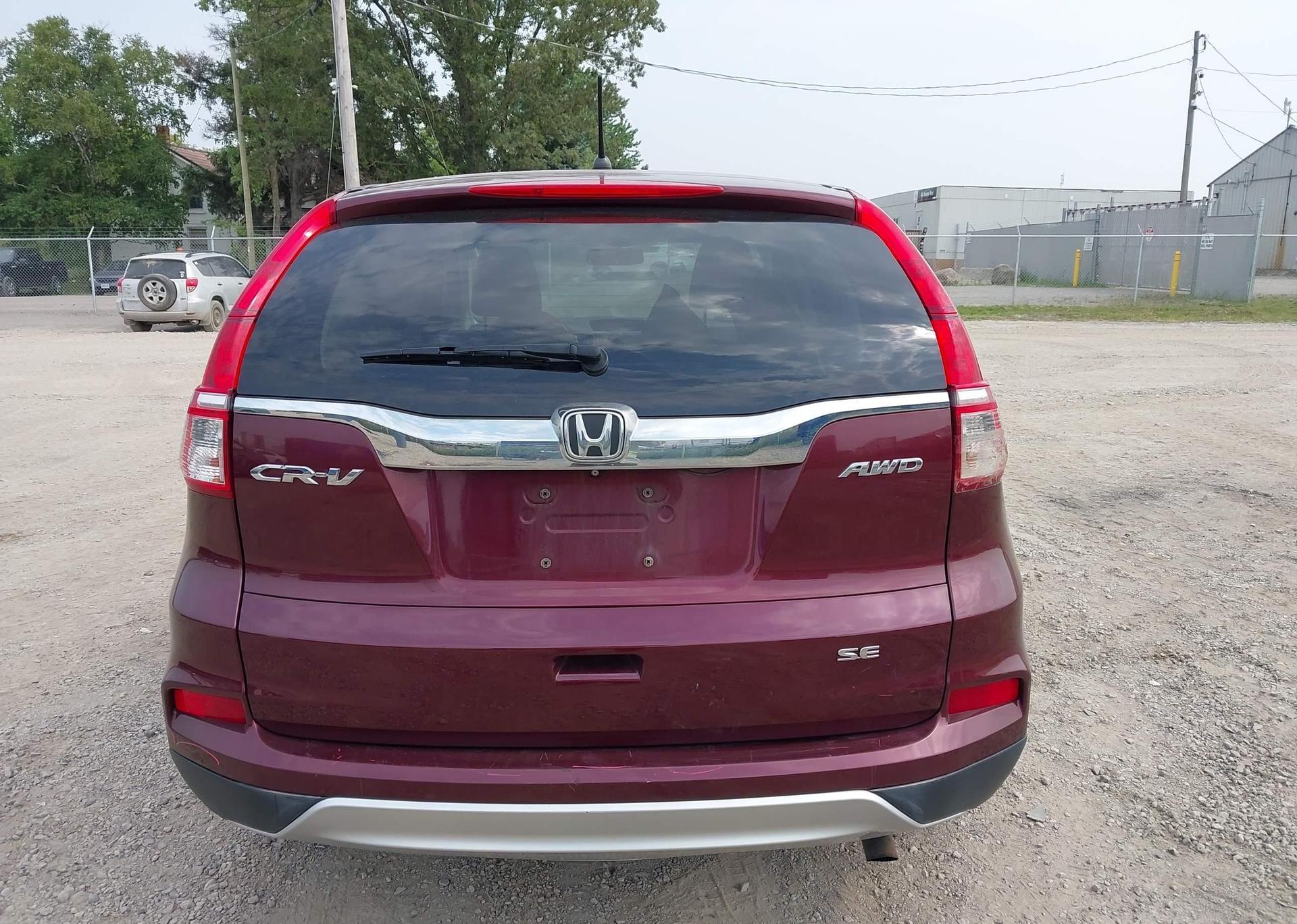 2015 HONDA CR-V SE