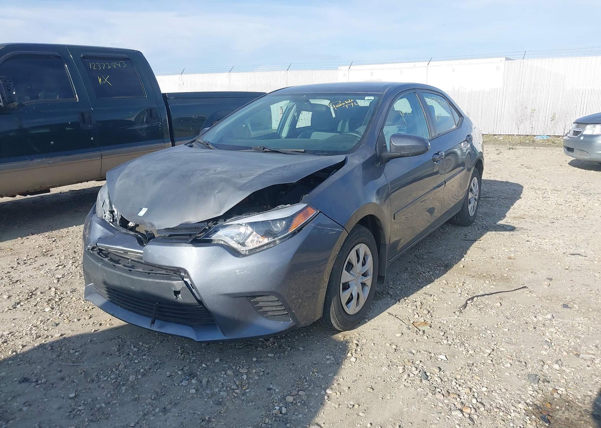 2015 TOYOTA COROLLA CE