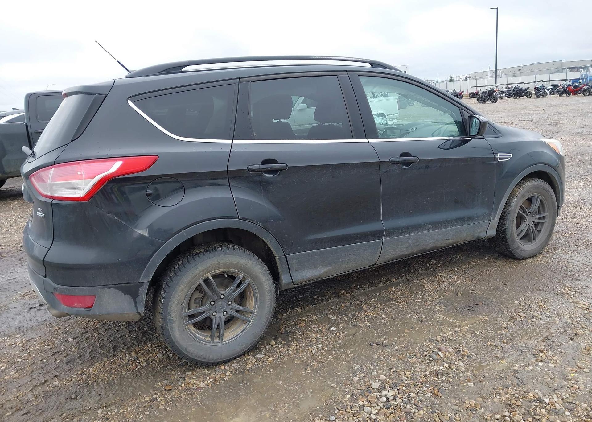 2014 FORD ESCAPE SE