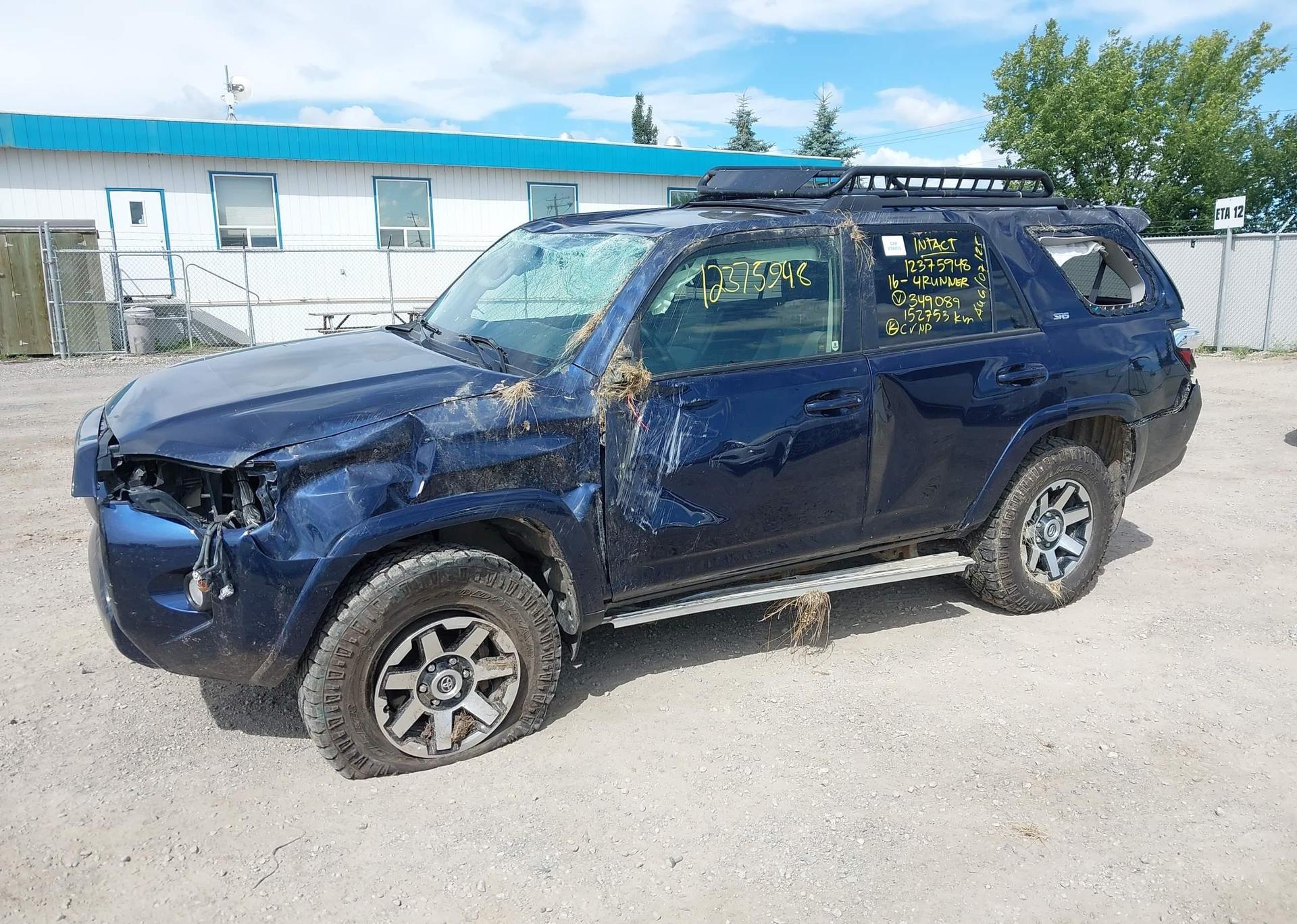 2016 TOYOTA 4RUNNER SR5 PREM
