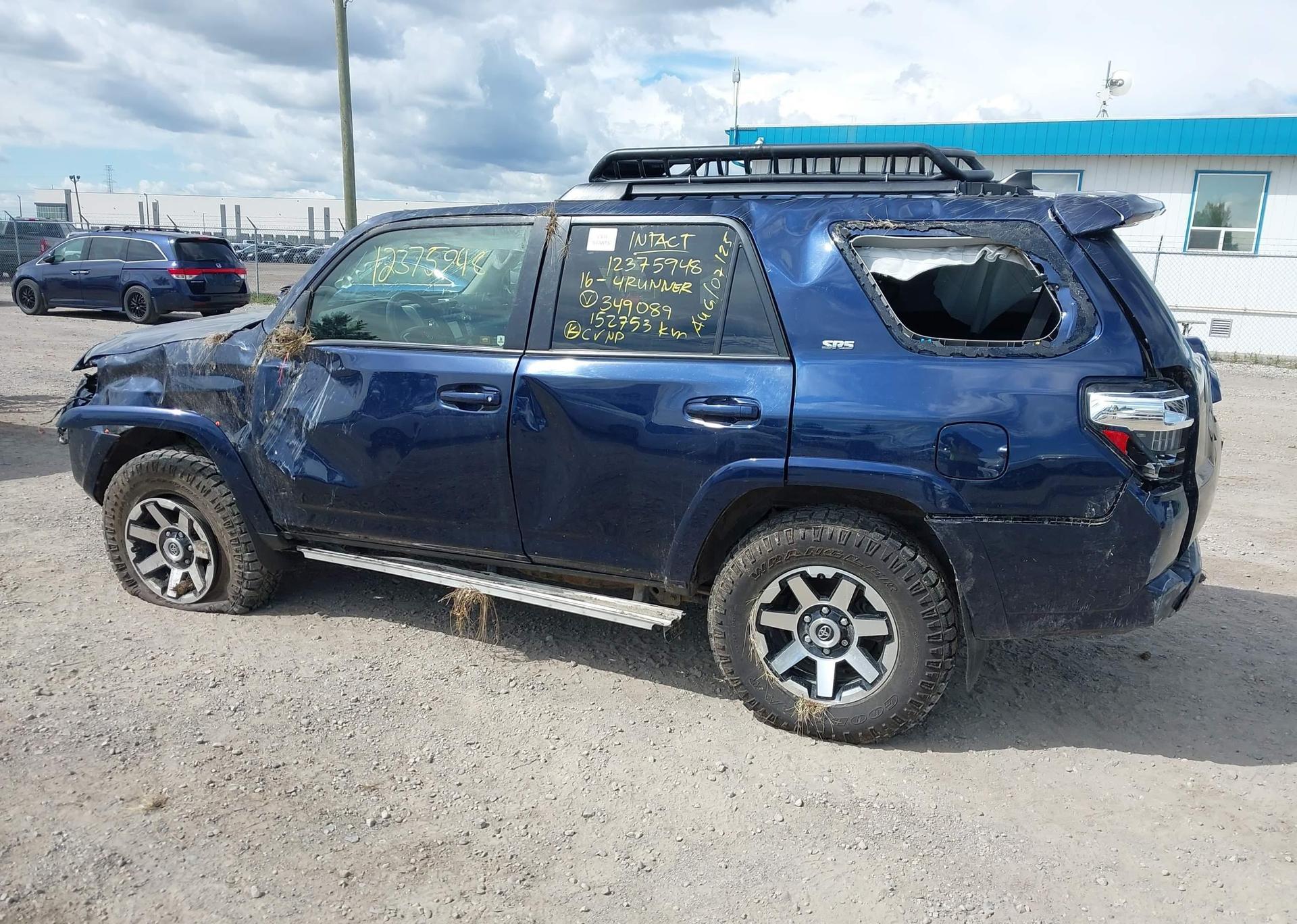 2016 TOYOTA 4RUNNER SR5 PREM