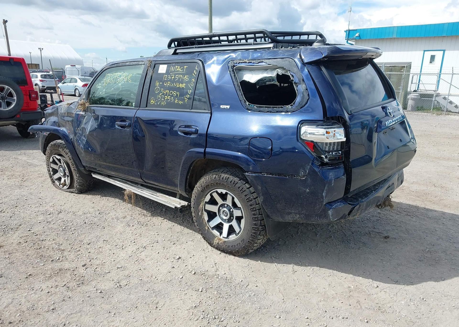 2016 TOYOTA 4RUNNER SR5 PREM