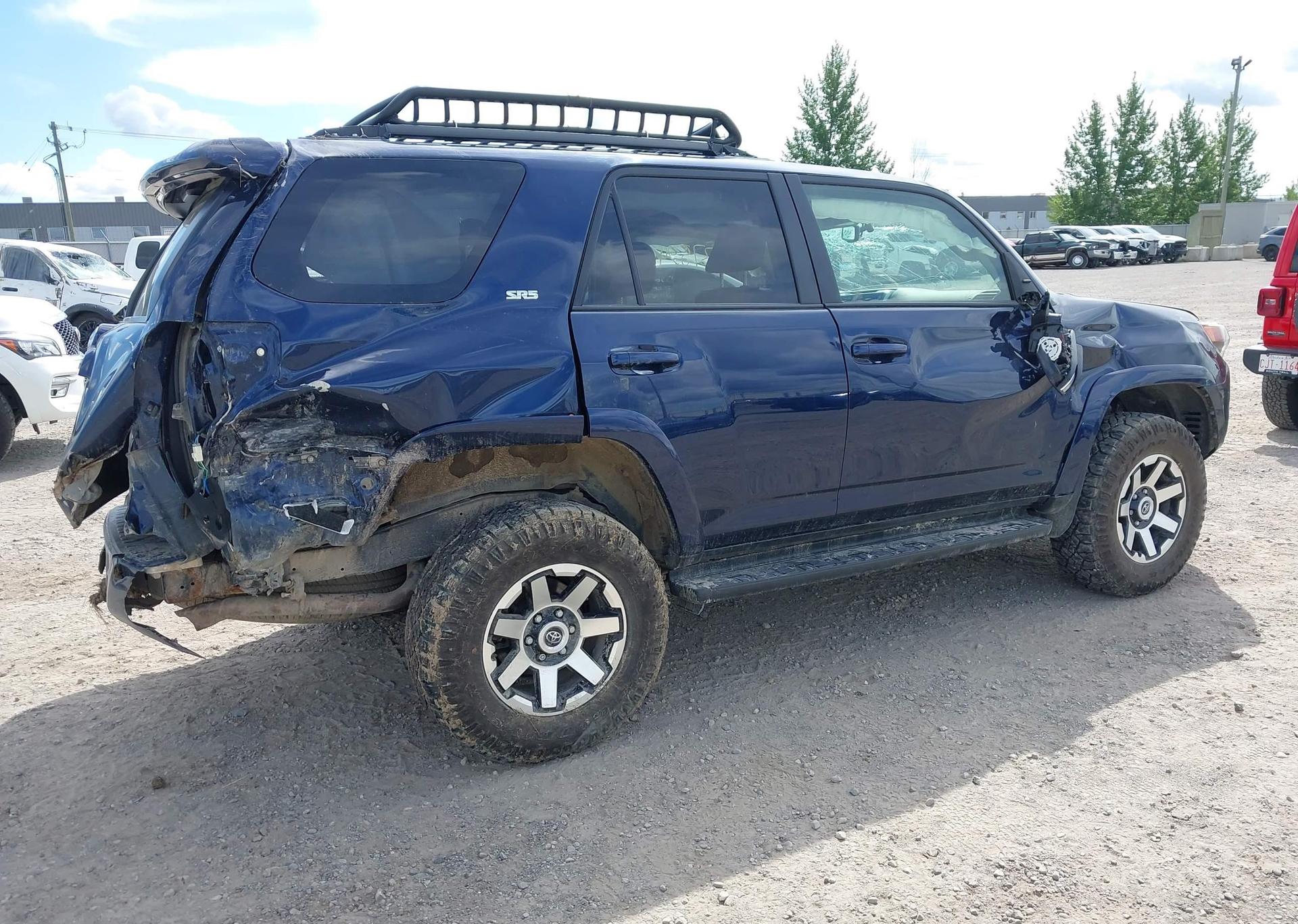 2016 TOYOTA 4RUNNER SR5 PREM