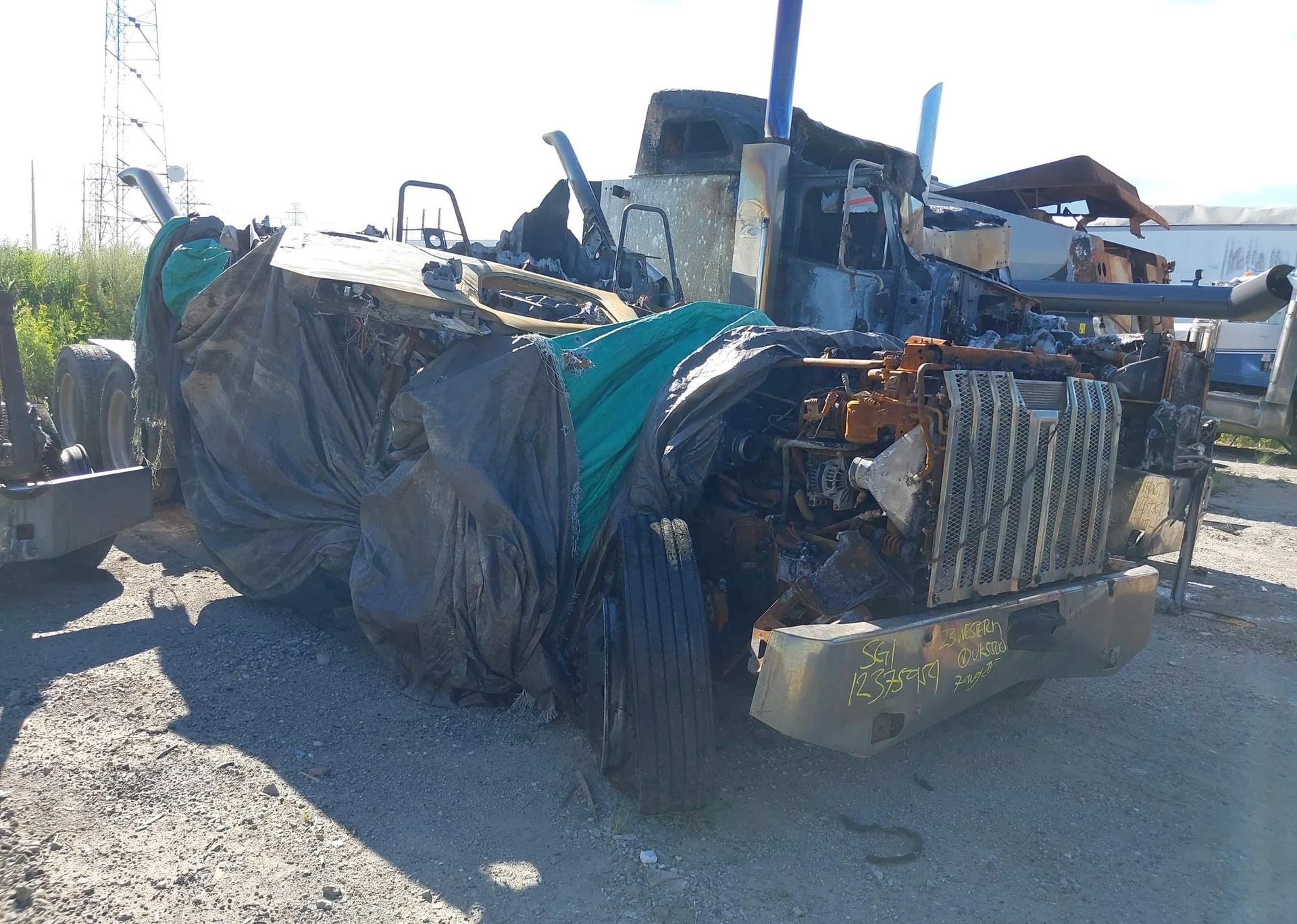2023 WESTERN STAR/AUTO CAR 49X CHASSIS
