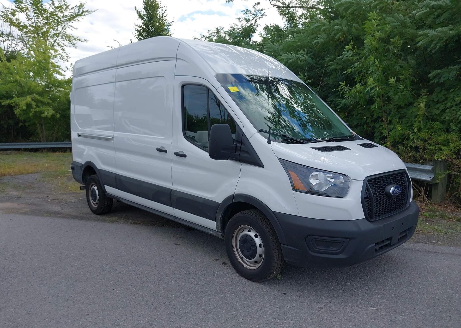 2025 FORD transit t-250
