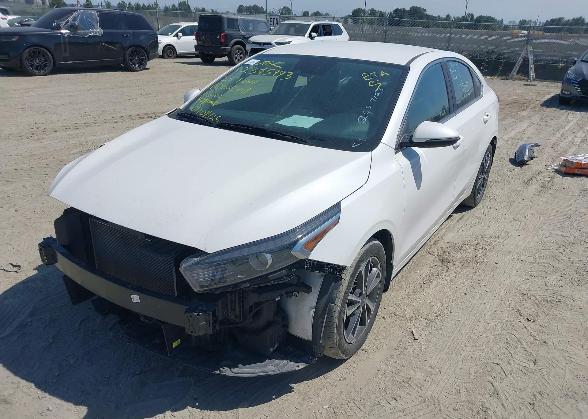 2023 KIA FORTE EX