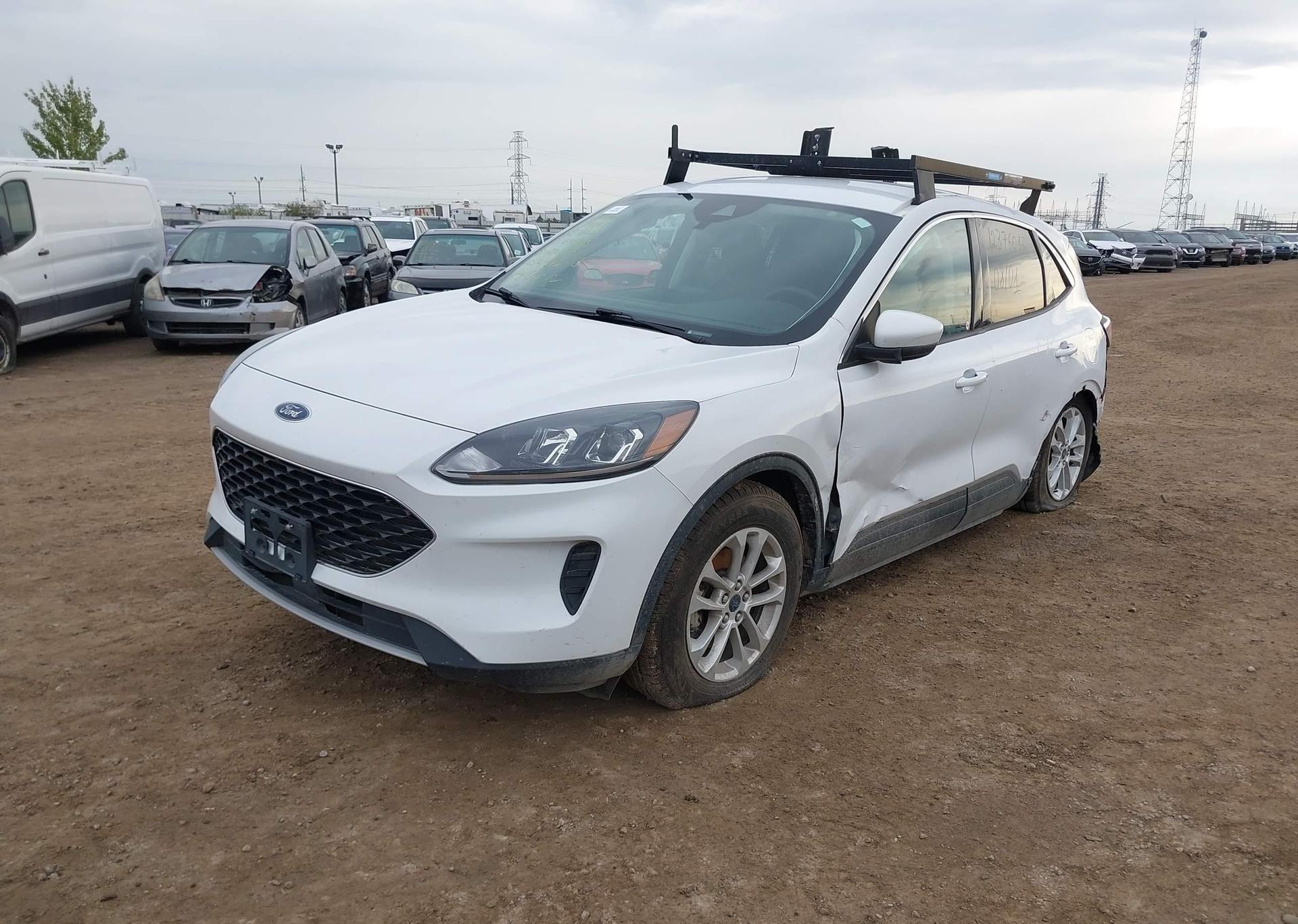 2021 FORD ESCAPE SE
