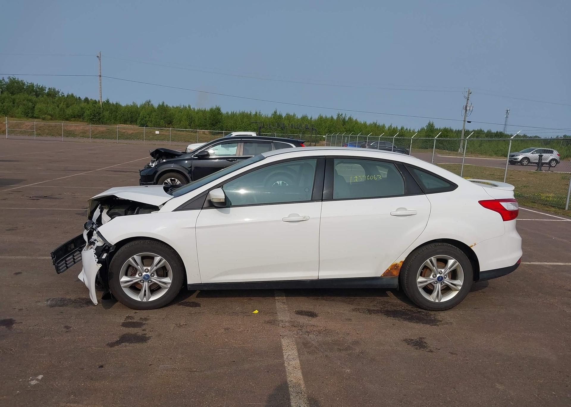 2013 FORD FOCUS SE