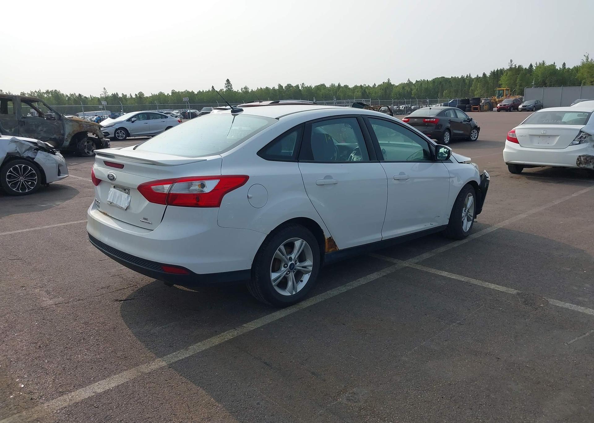 2013 FORD FOCUS SE
