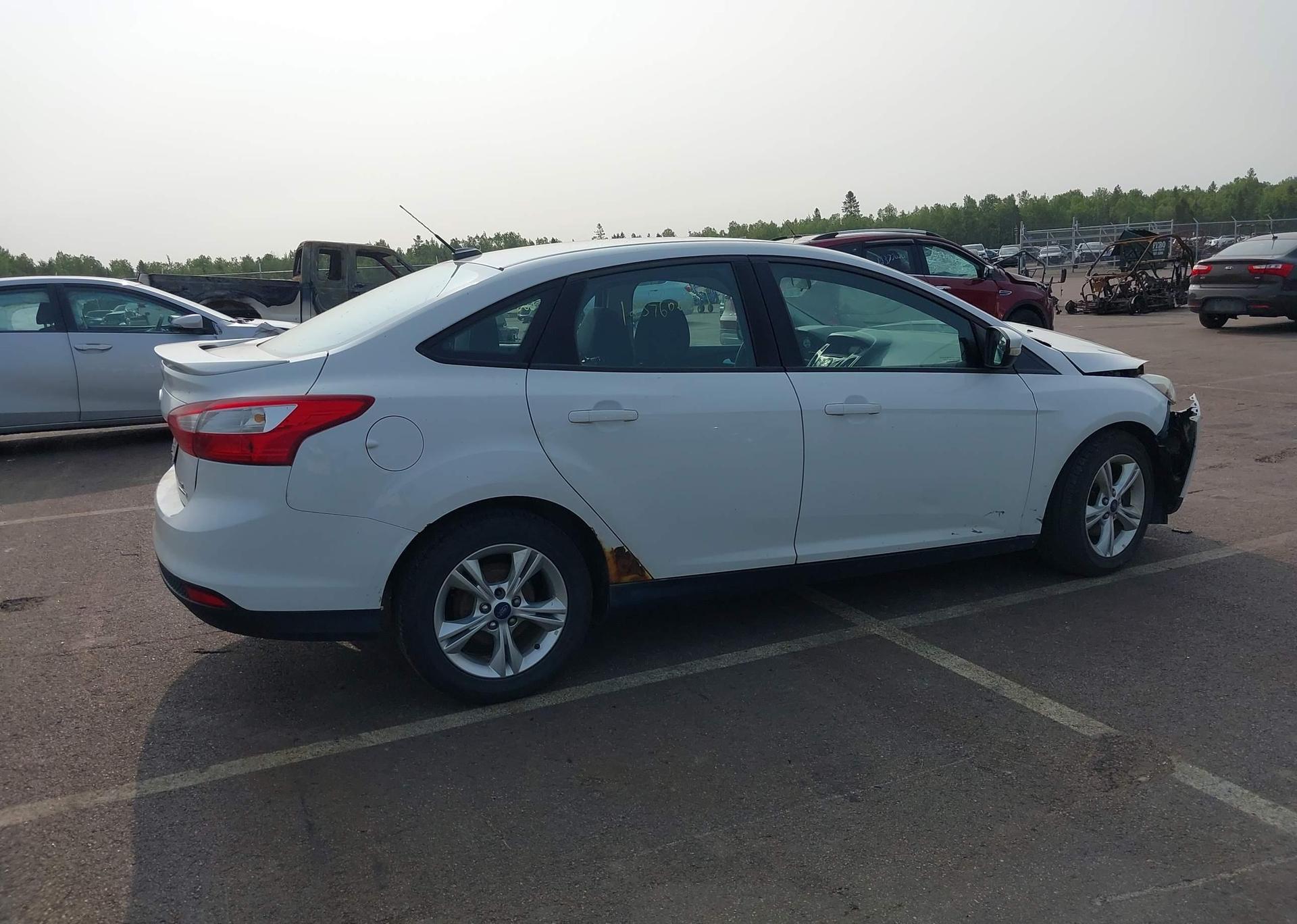 2013 FORD FOCUS SE