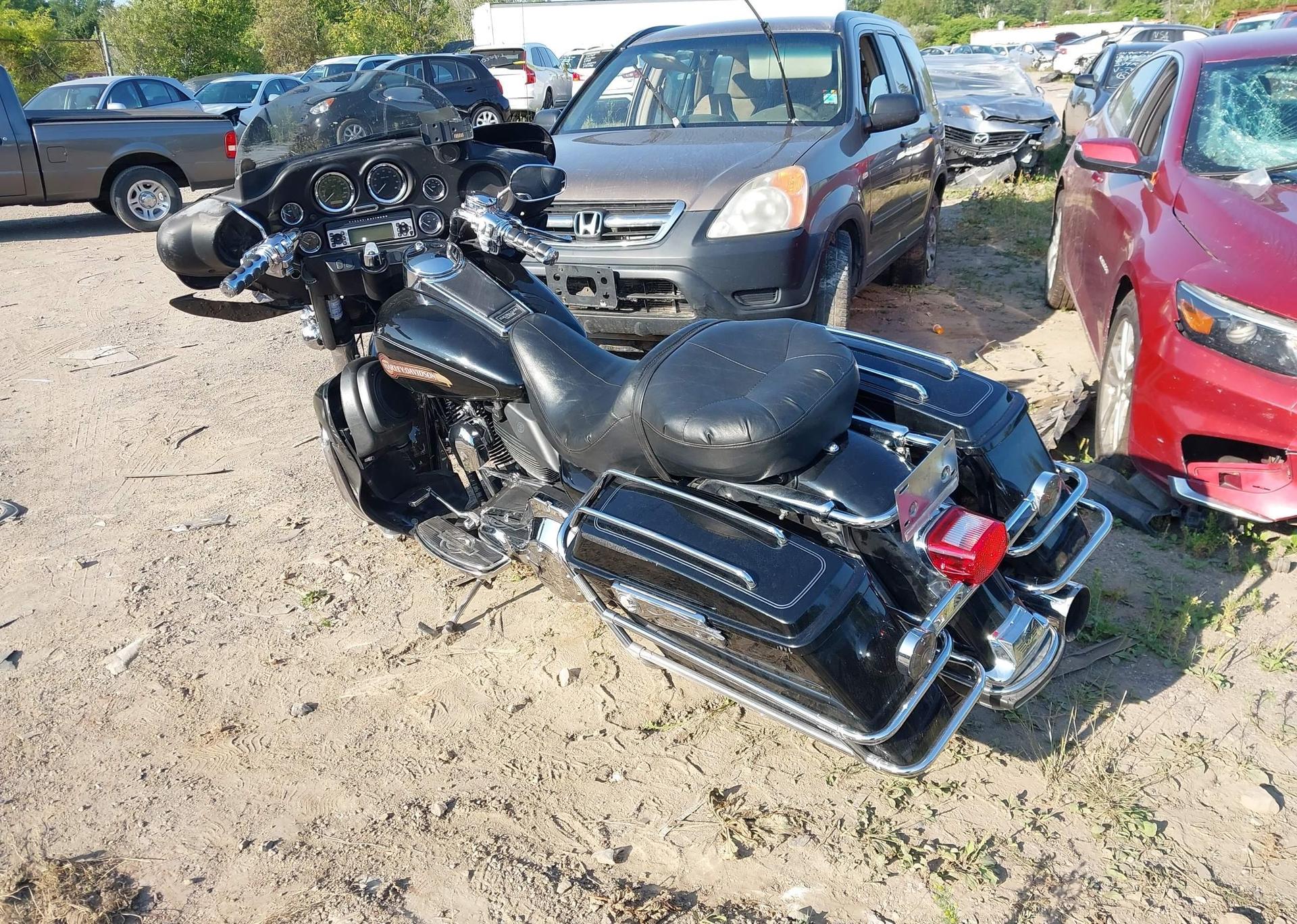 2006 HARLEY-DAVIDSON FLHTCI