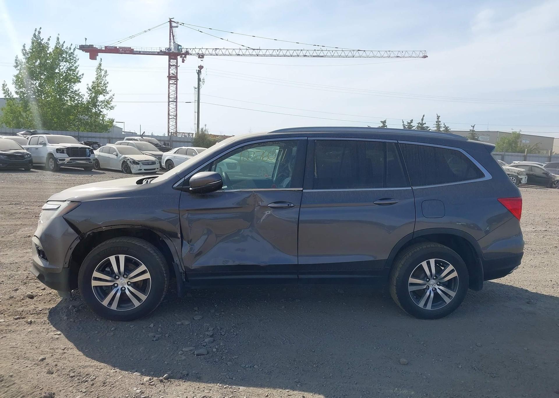 2017 HONDA PILOT EX