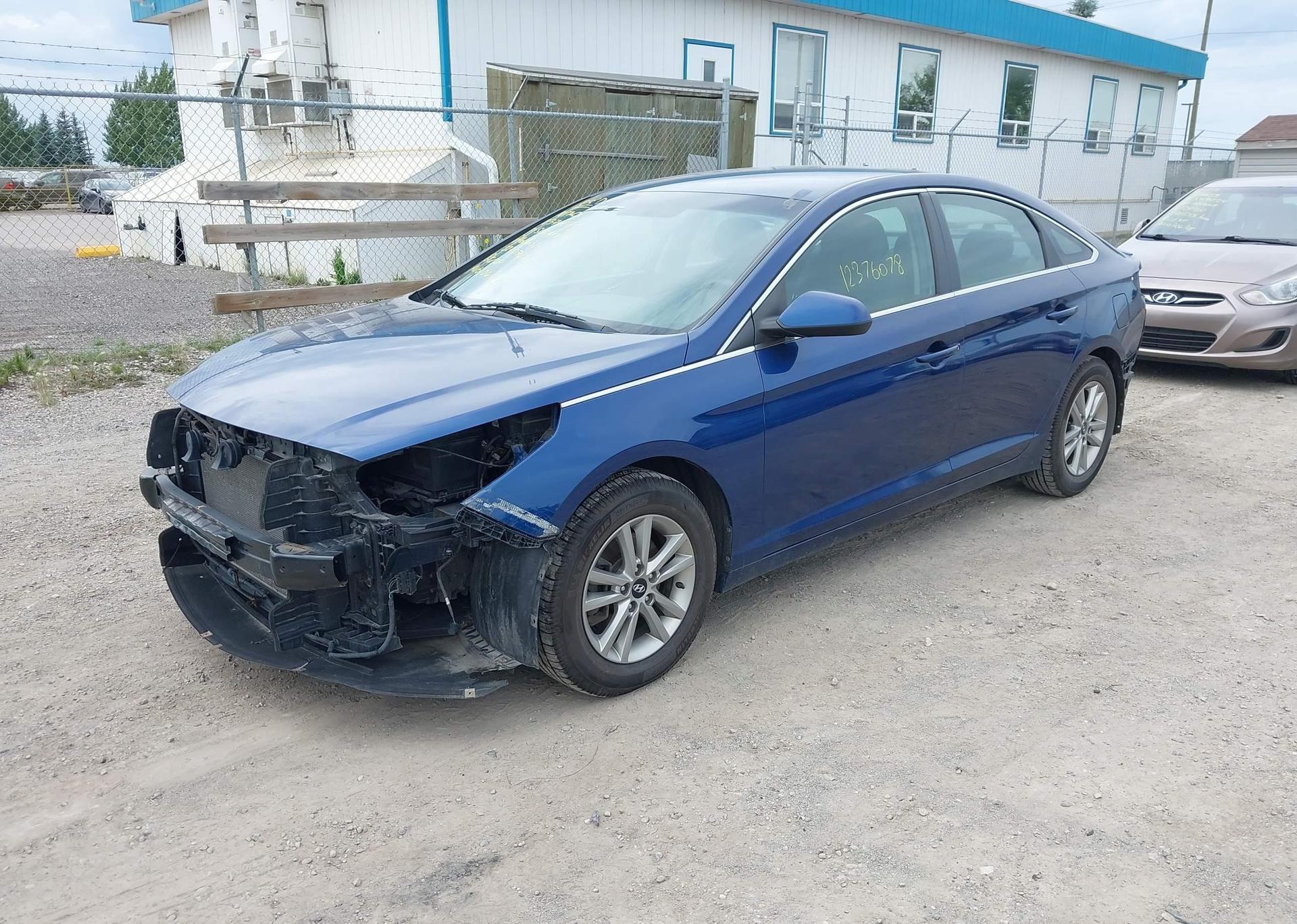 2017 HYUNDAI SONATA SE