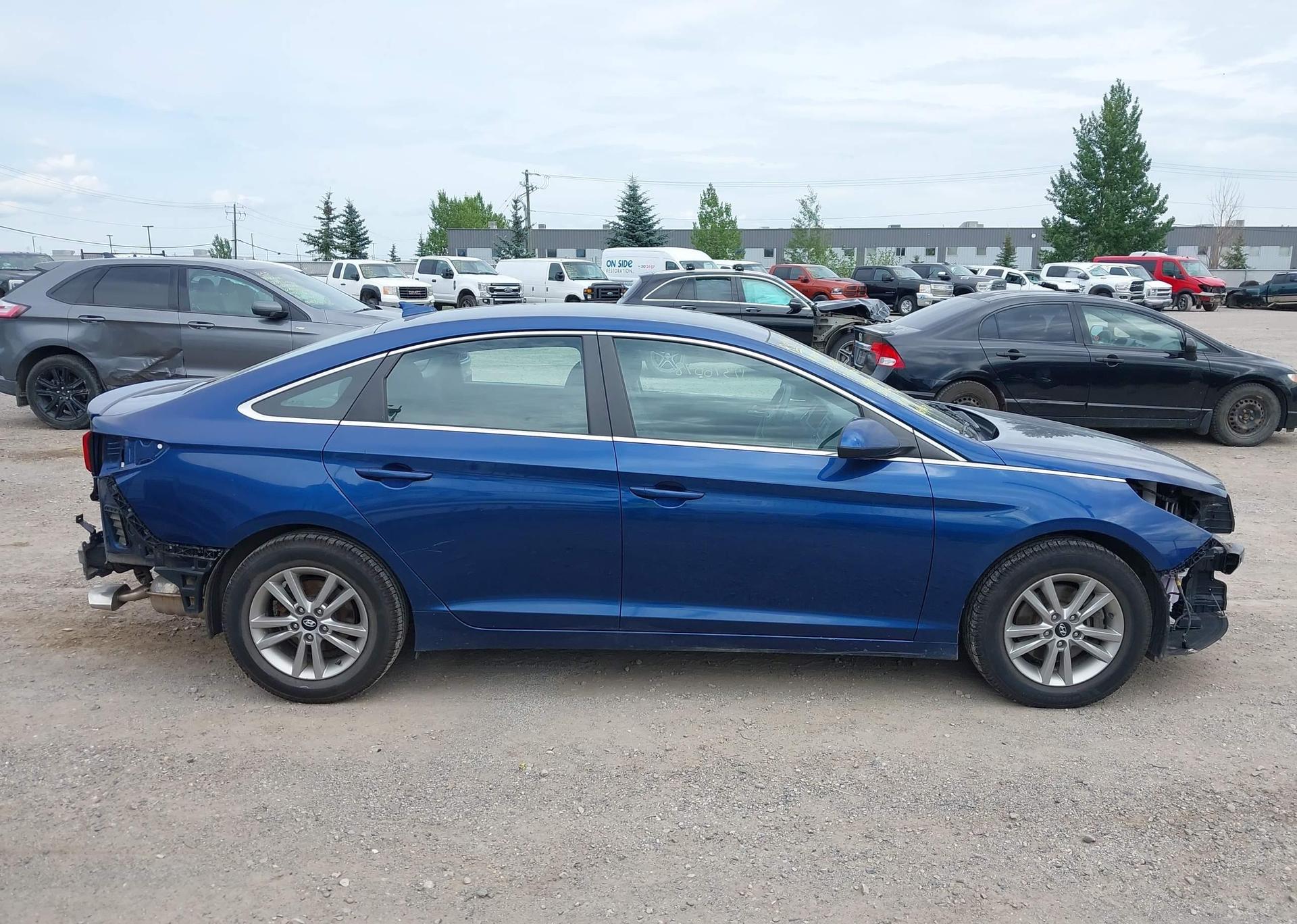 2017 HYUNDAI SONATA SE