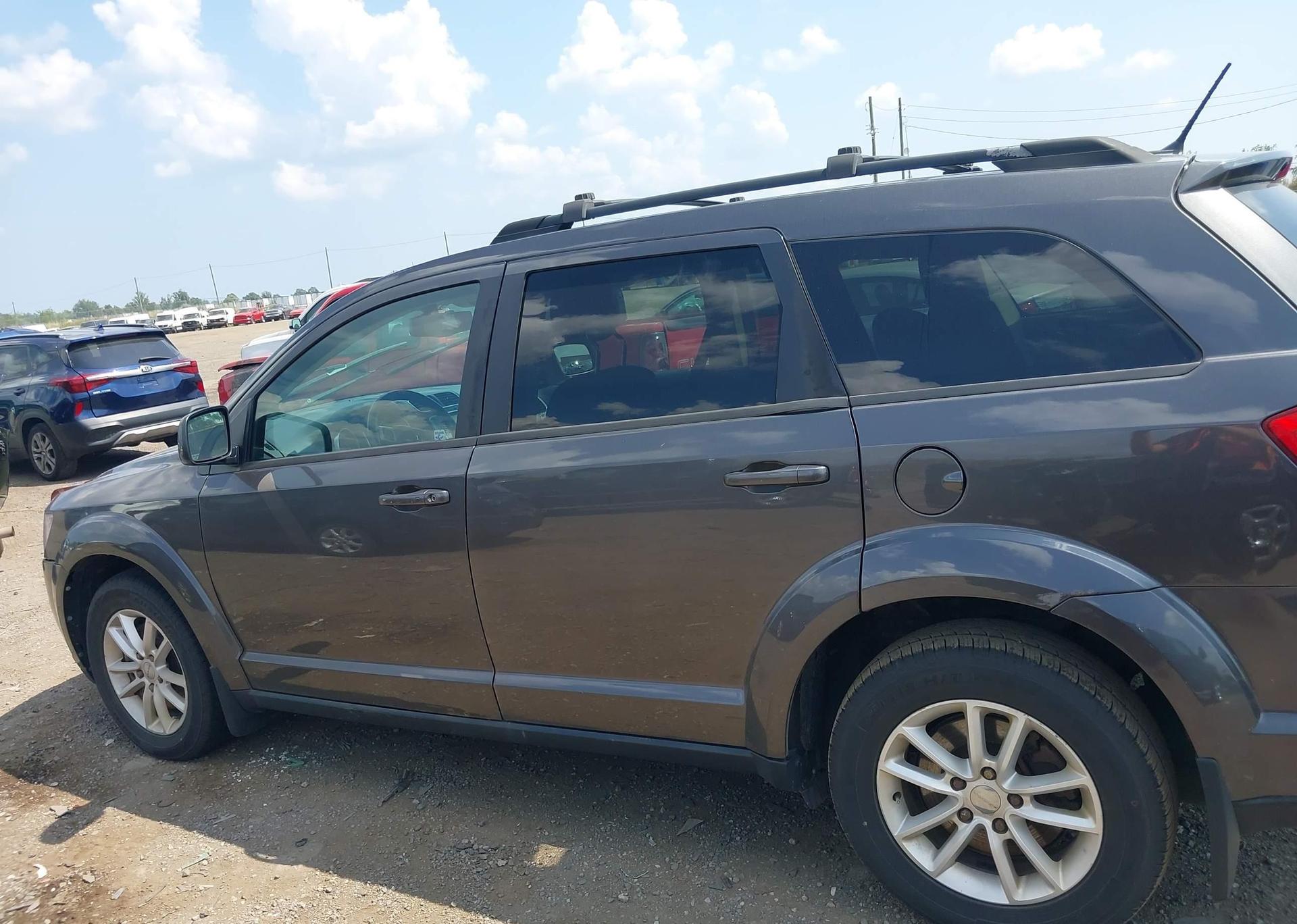 2014 DODGE JOURNEY SXT
