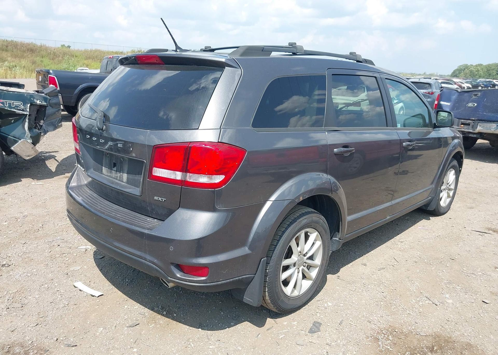2014 DODGE JOURNEY SXT