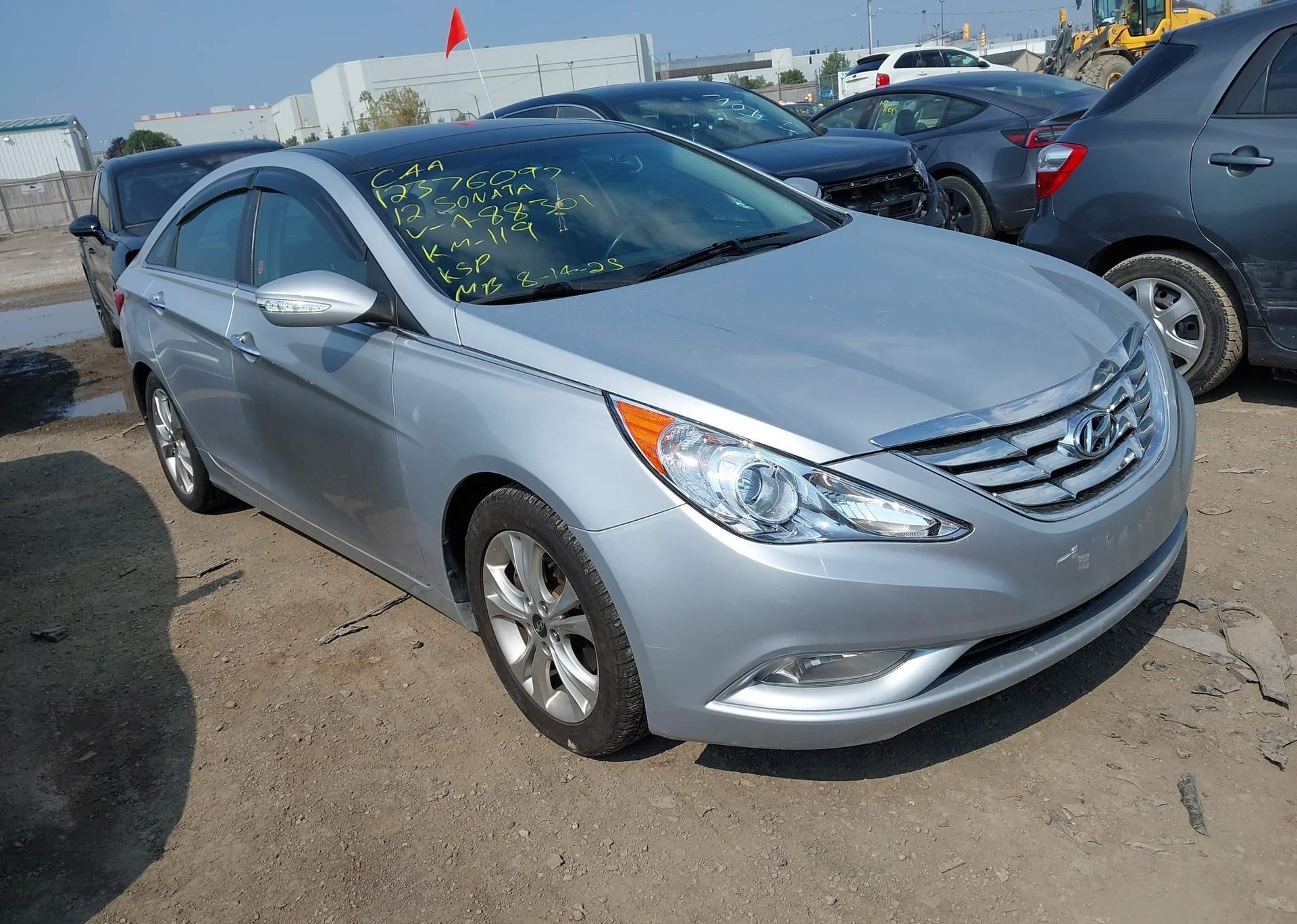 2012 HYUNDAI SONATA LIMITED